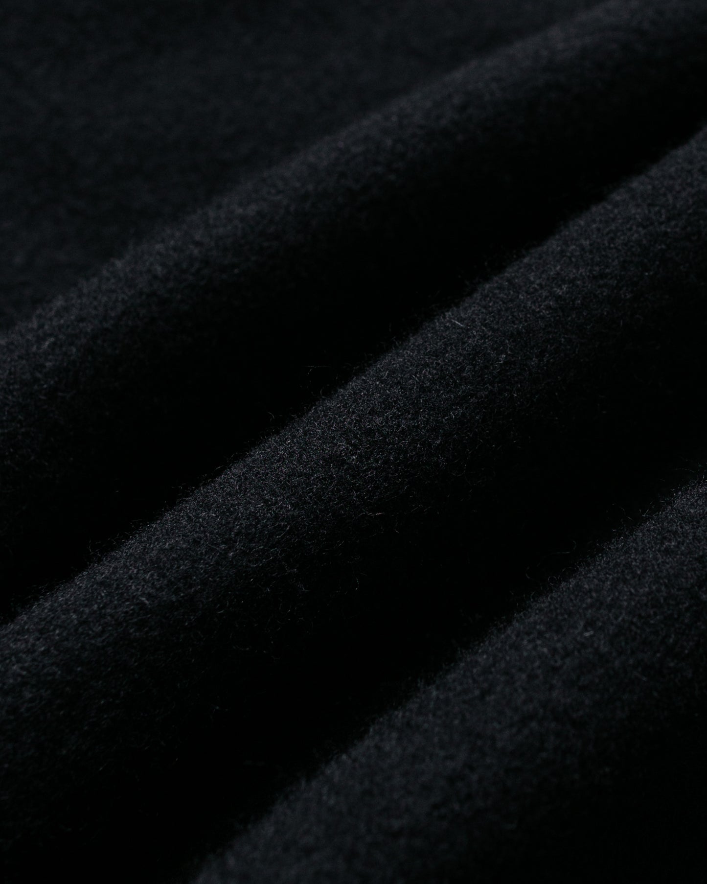 lost & found Arpenteur Arpenteur Lux J 120s Shaggy Wool Black