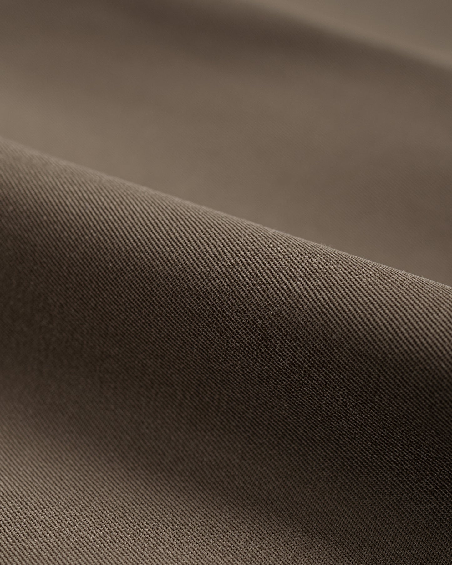 lost & found Auralee Auralee Light Wool Max Gabardine Two-Tuck Slacks Dark Olive Brown