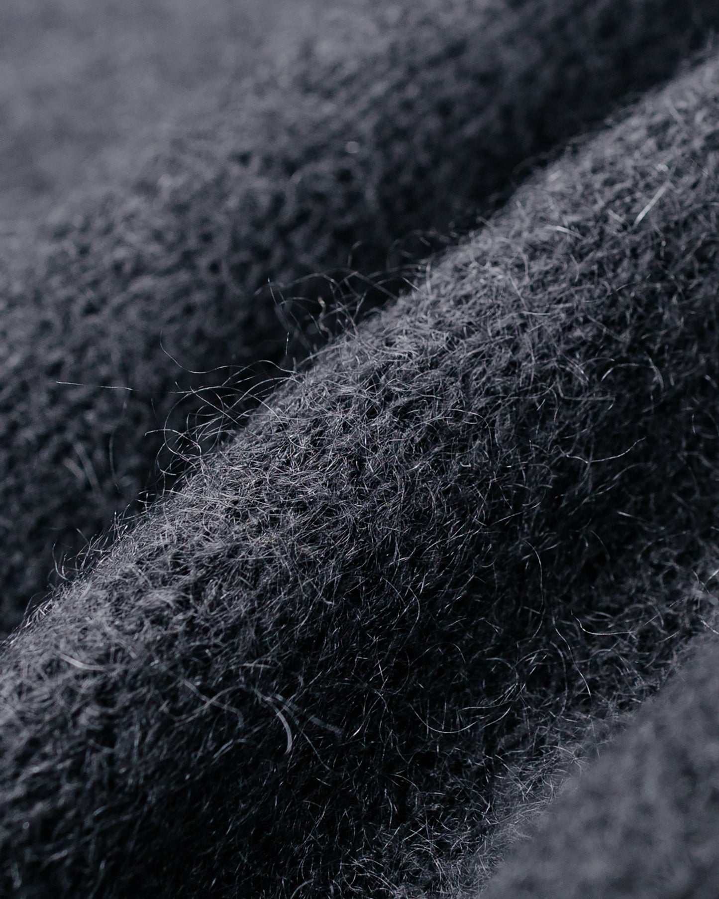 lost & found Batoner Batoner Pure Mohair V Cardigan Charcoal Blue