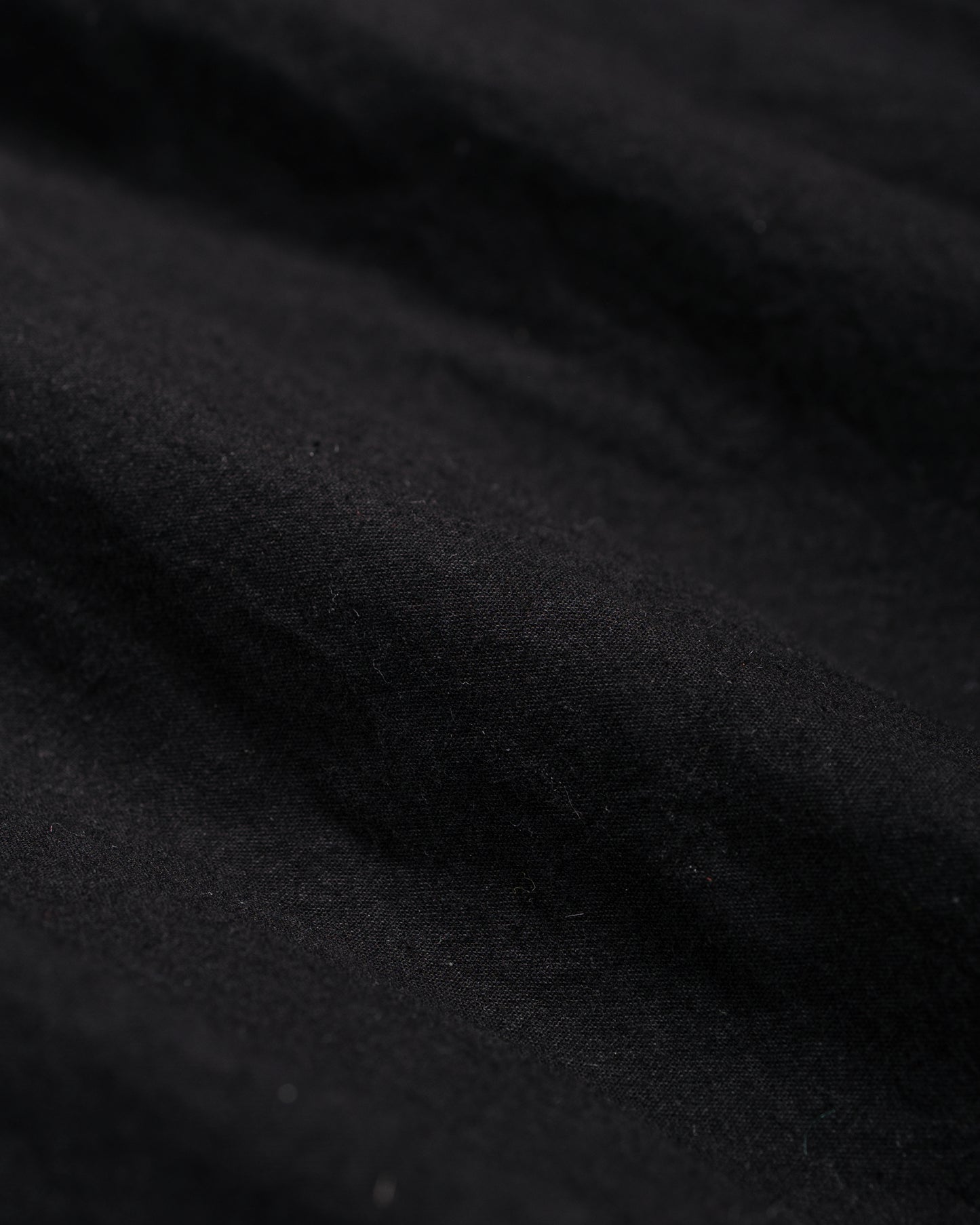 lost & found MAN-TLE MAN-TLE R0S3 'Scoop Shirt' Black Wax