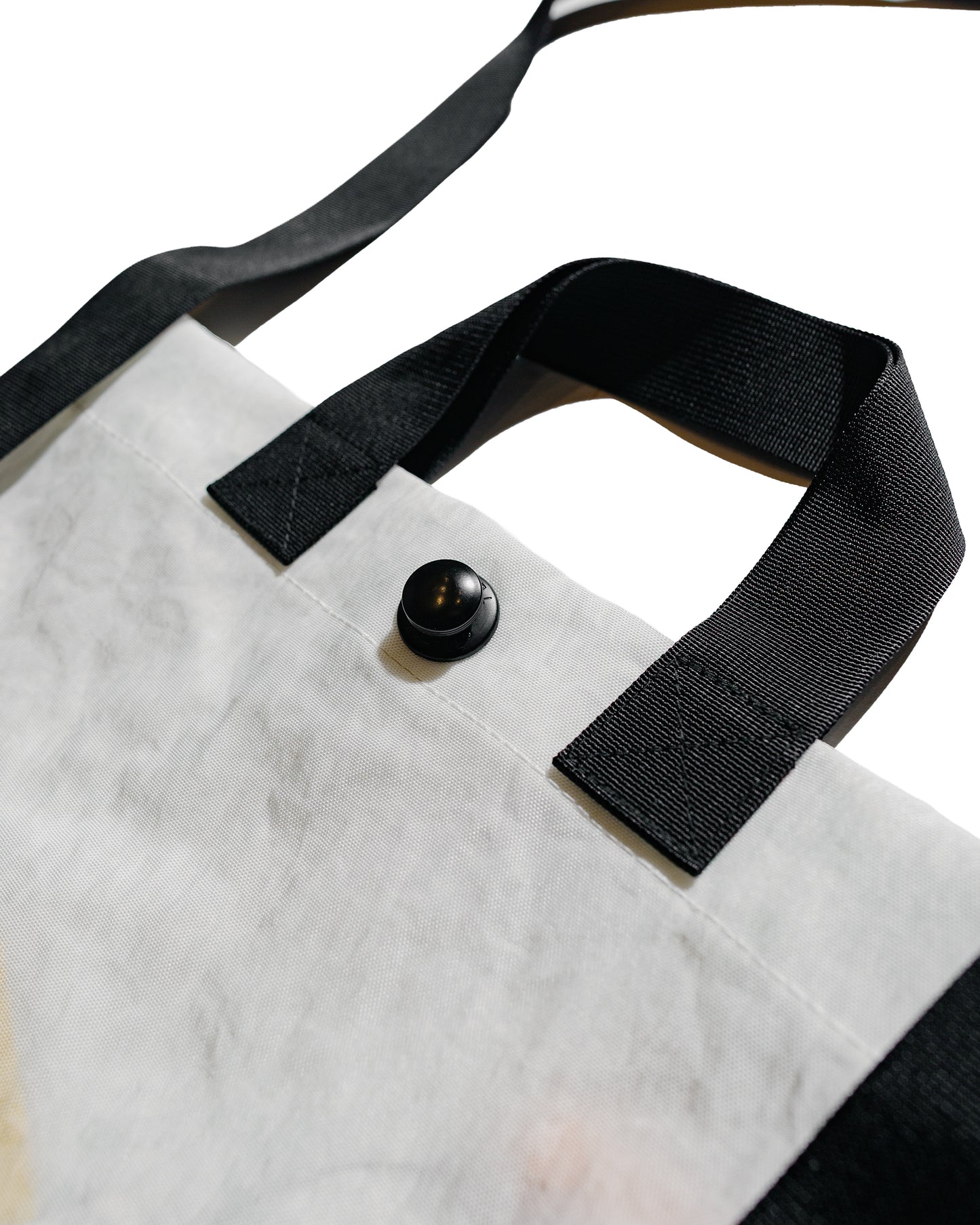 lost & found MAN-TLE MAN-TLE R19 Bag-4 Mini Tote White Nylon