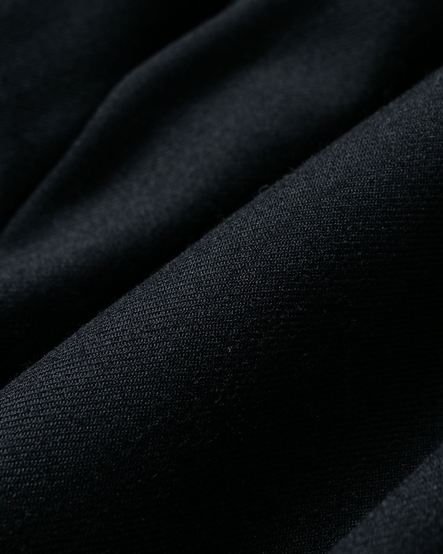 lost & found MARKAWARE MARKAWARE Half Zip Service Jacket 2/80 Organic Wool Viyella Black