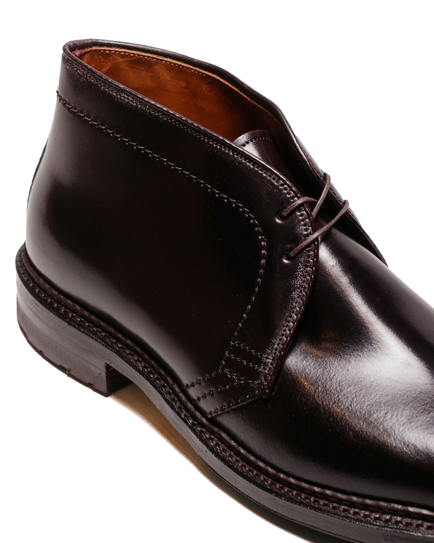 lost & found Alden Alden Chukka with Commando Sole Colour 8 Shell Cordovan 1339C