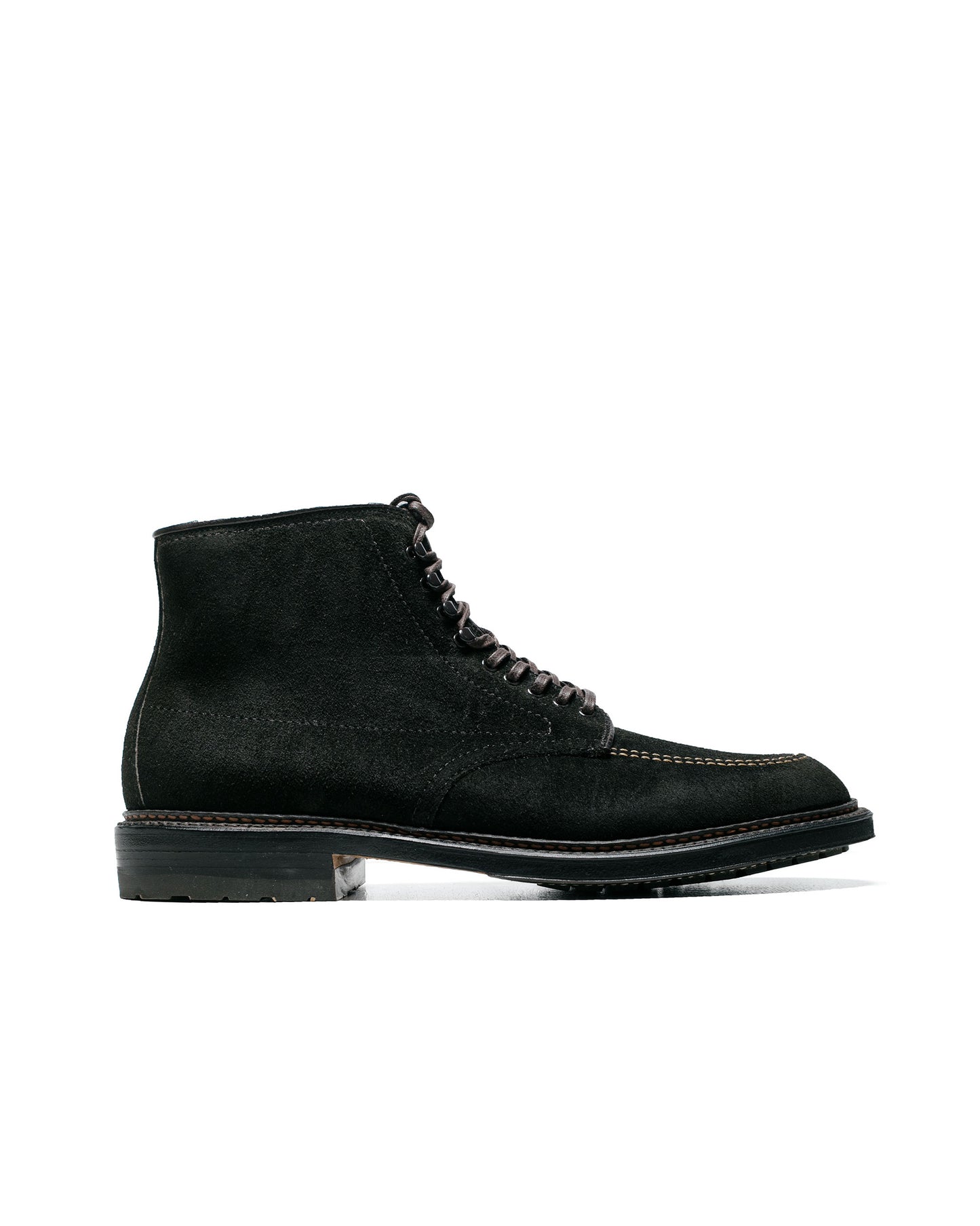 lost & found Alden Alden Indy Boot Reverse Earth Chamois with Commando Sole G6902HC