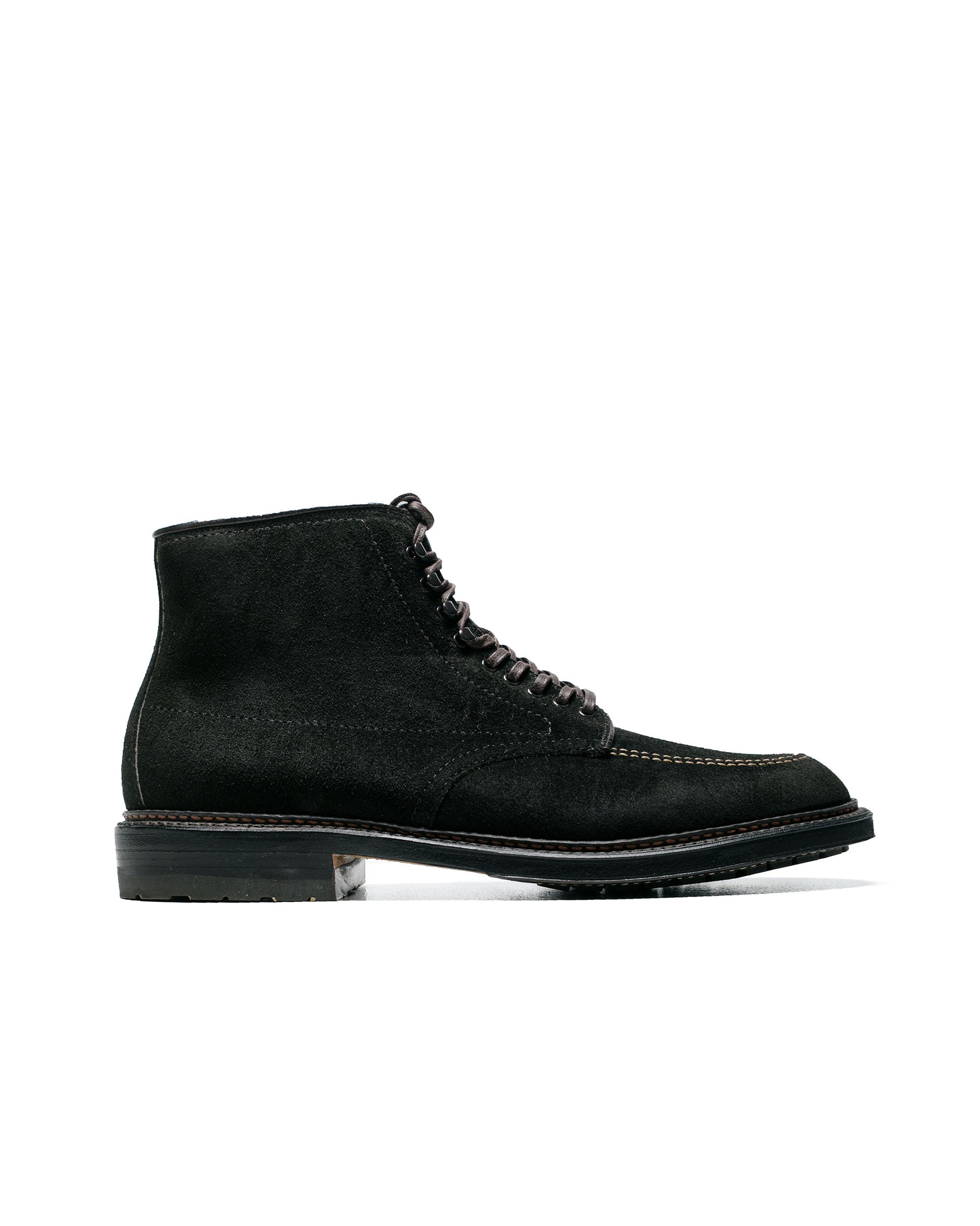 lost & found Alden Alden Indy Boot Reverse Earth Chamois with Commando Sole G6902HC