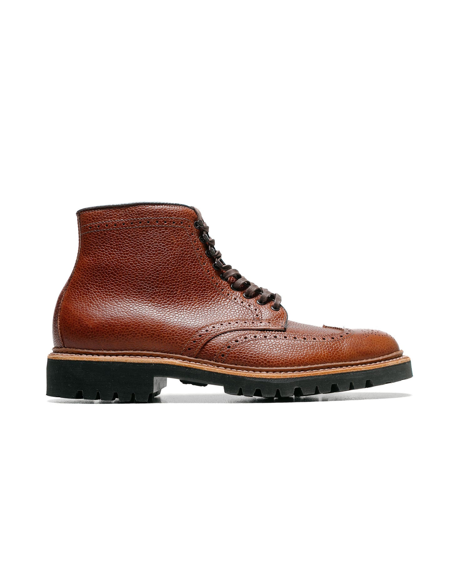 lost & found Alden Alden Short Wing Boot Brown Scotch Grain With Lug Sole