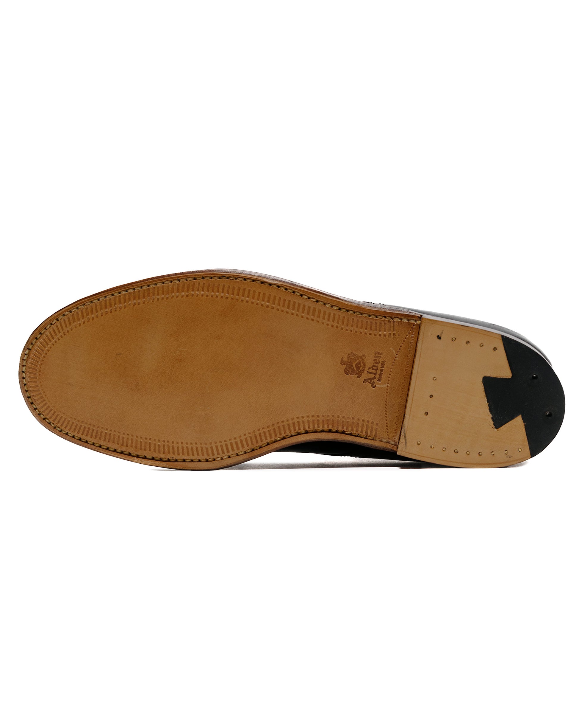 lost & found Alden Alden V Tip Blucher Black Calfskin/Black Regina Grain G2603
