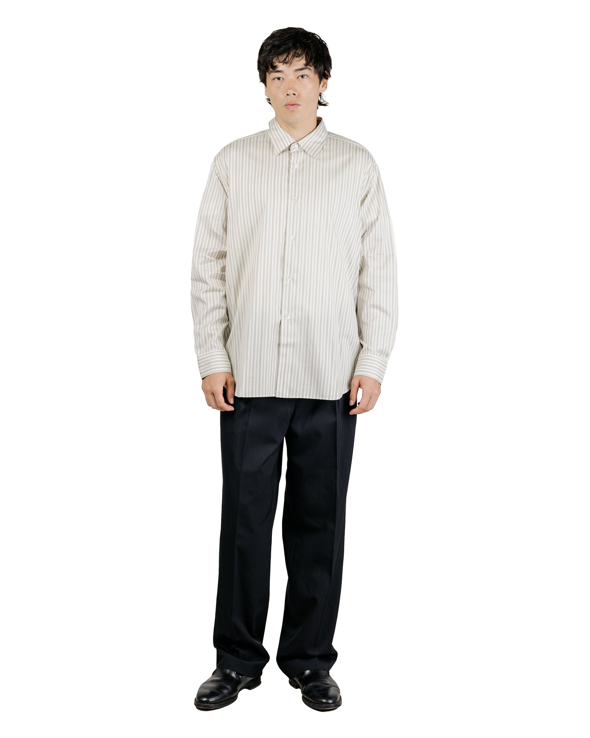 Auralee Light Wool Max Gabardine Two-Tuck Slacks Top Black