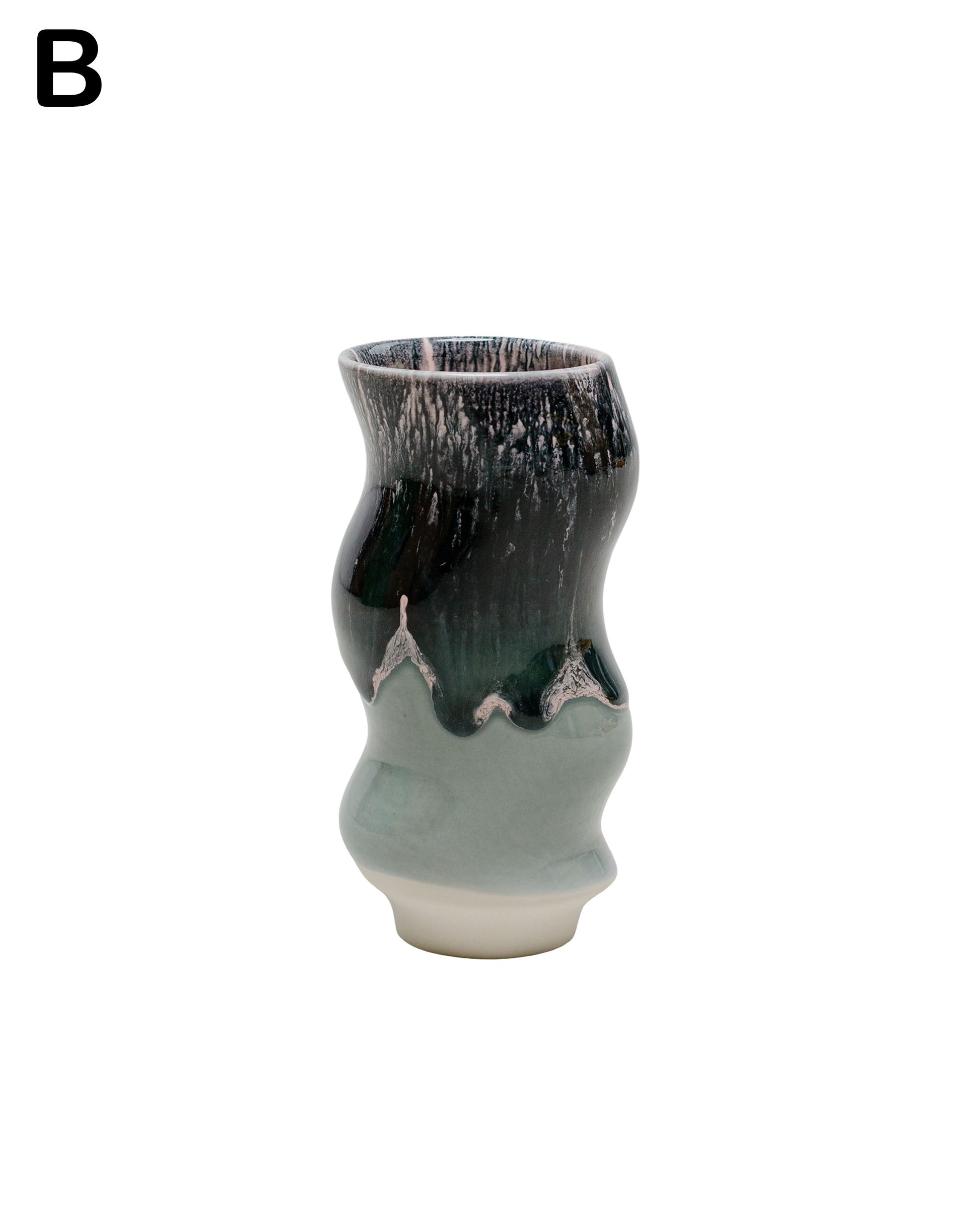 lost & found Studio Arhoj Studio Arhoj Hana Vase Small