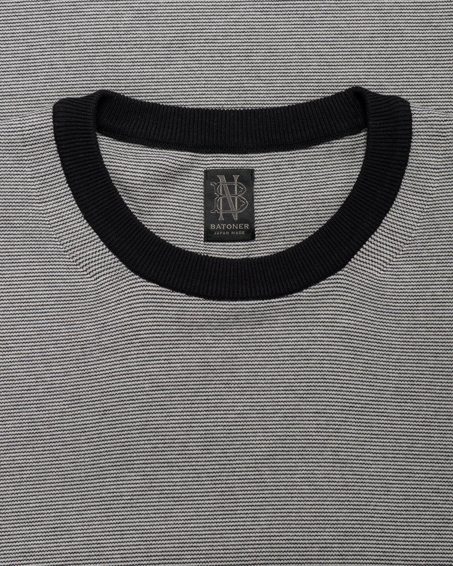 lost & found Batoner Batoner 32G Smooth Knit T-Shirt Ivory/Black