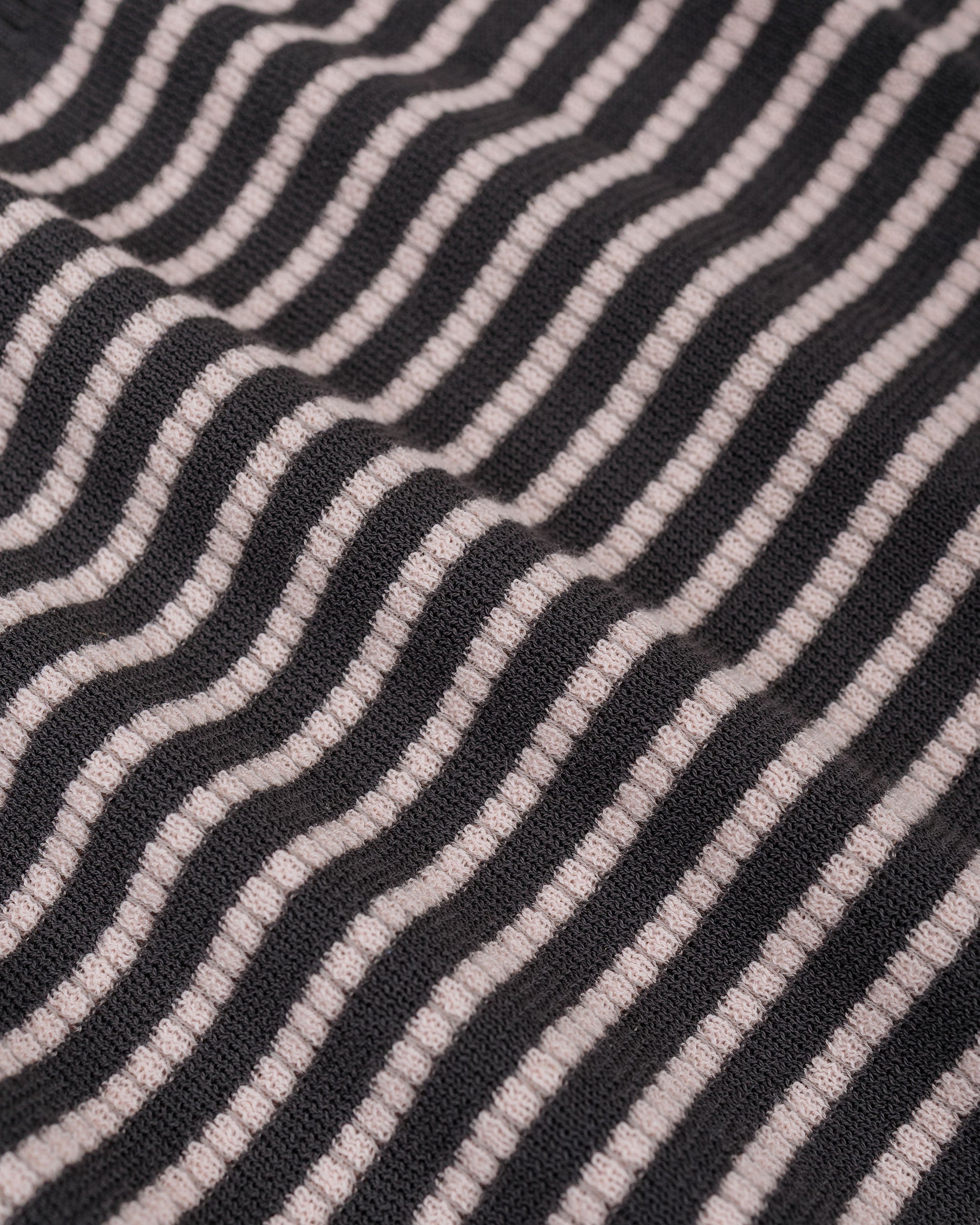 lost & found Beams Plus Beams Plus Knit Tee Dot Pattern Jacquard Charcoal Grey