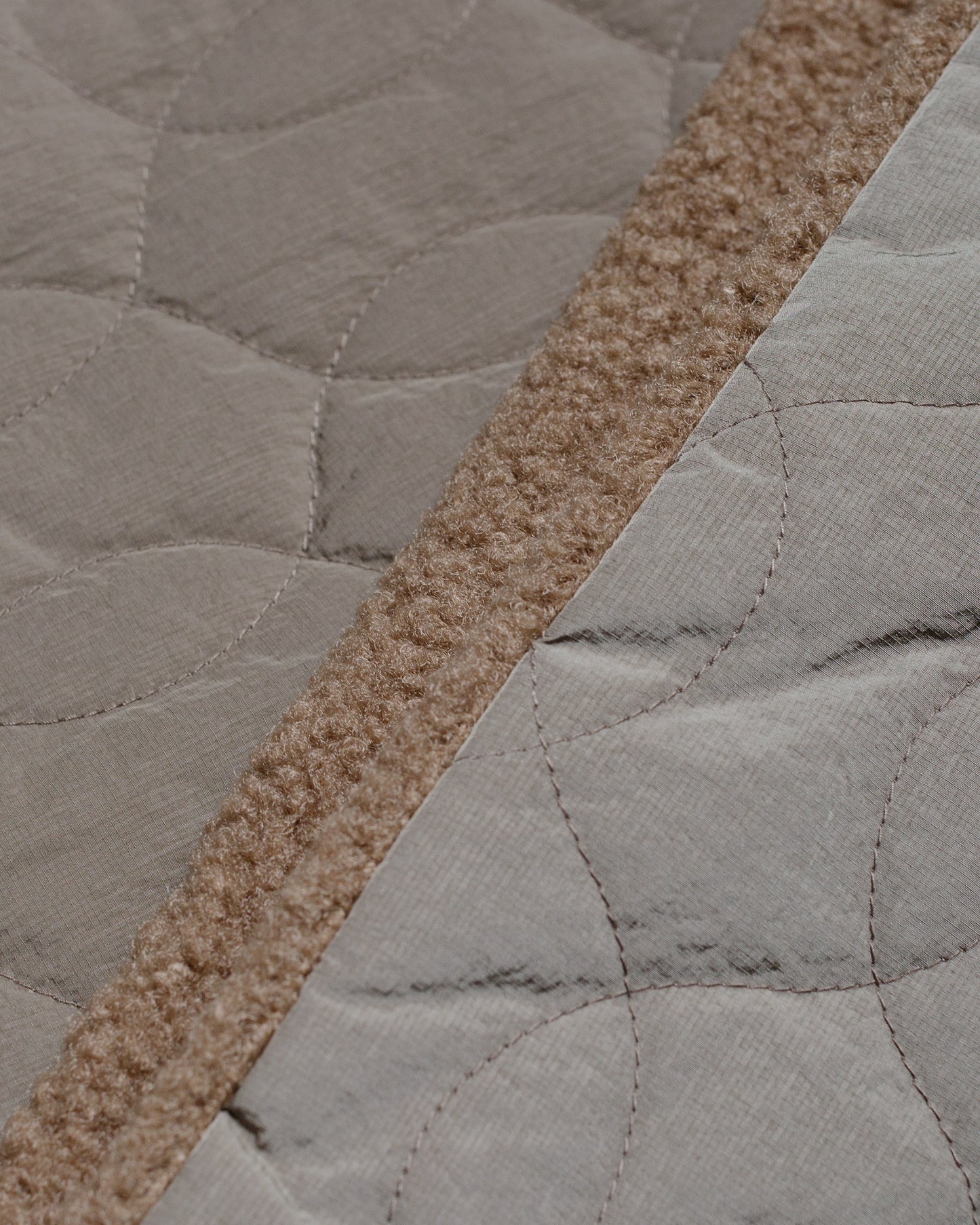 lost & found Beams Plus Beams Plus Muffler Boa Quilt Khaki