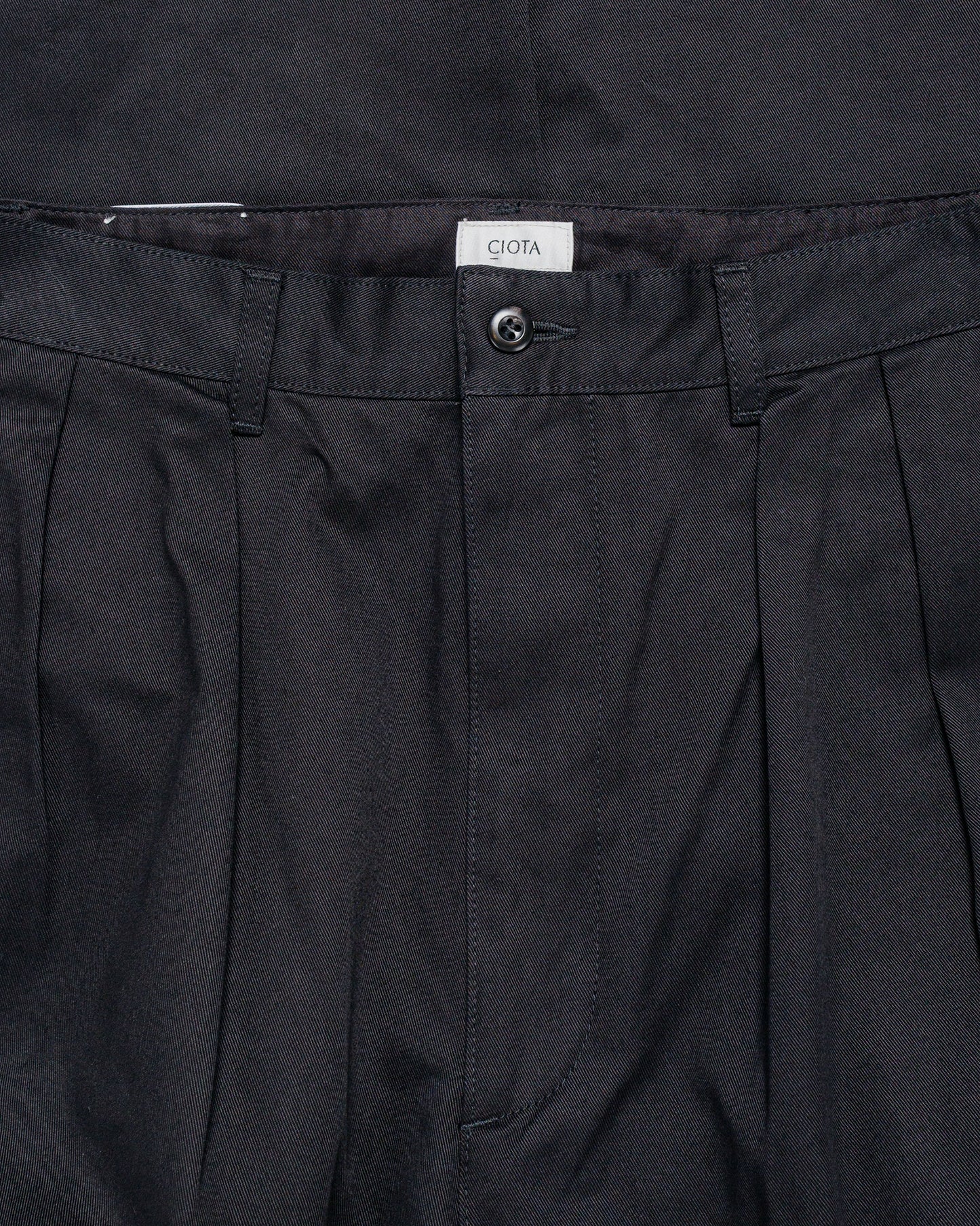 lost & found CIOTA CIOTA 2 Tuck Chino Cloth Pants (Stone Wash) Black