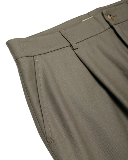 De Bonne Facture One Pleat Trousers Super 130's Merino Twill Vertdigris Green