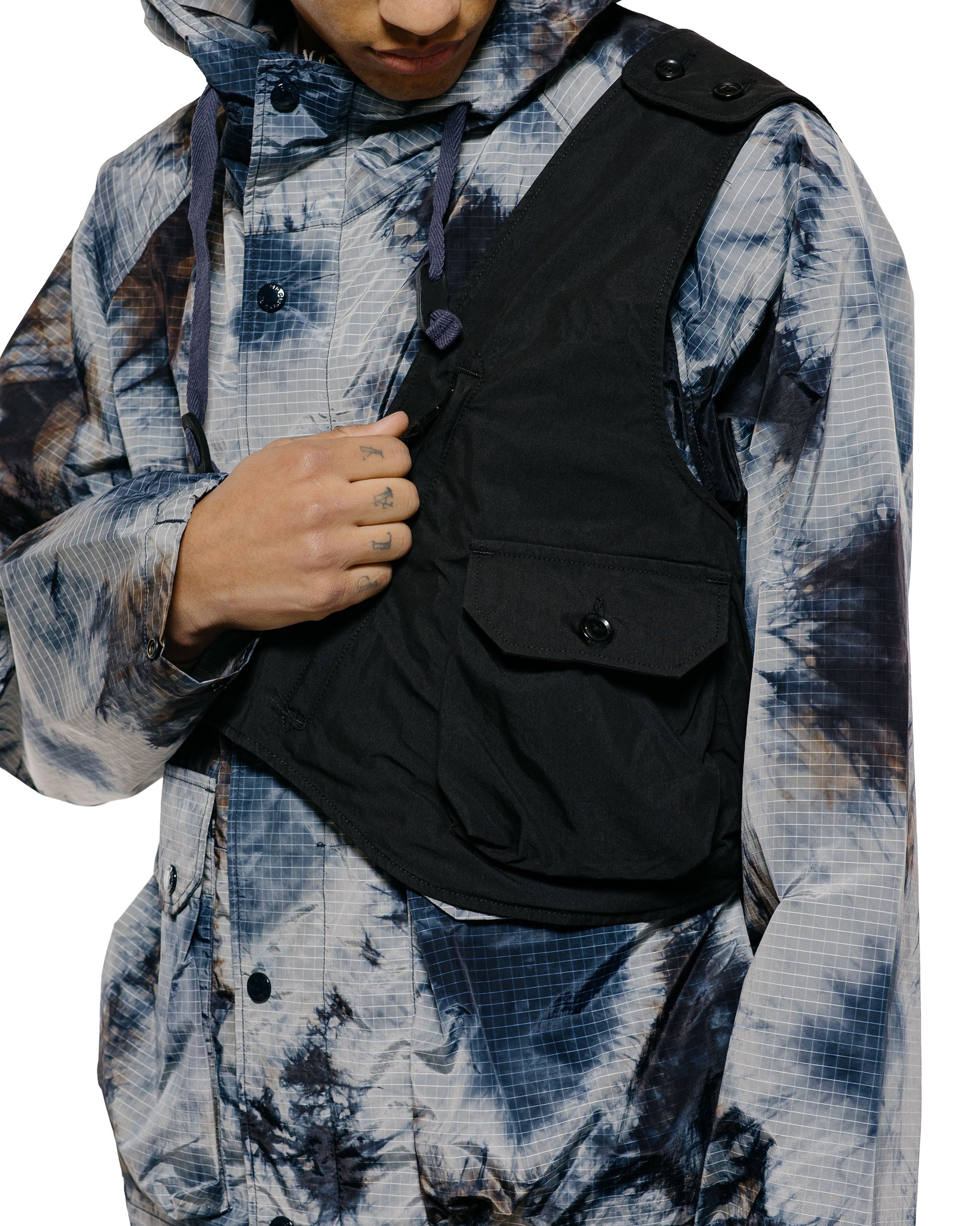 lost & found Engineered Garments Engineered Garments Shoulder Vest Black Lt.Weight Nyco Poplin