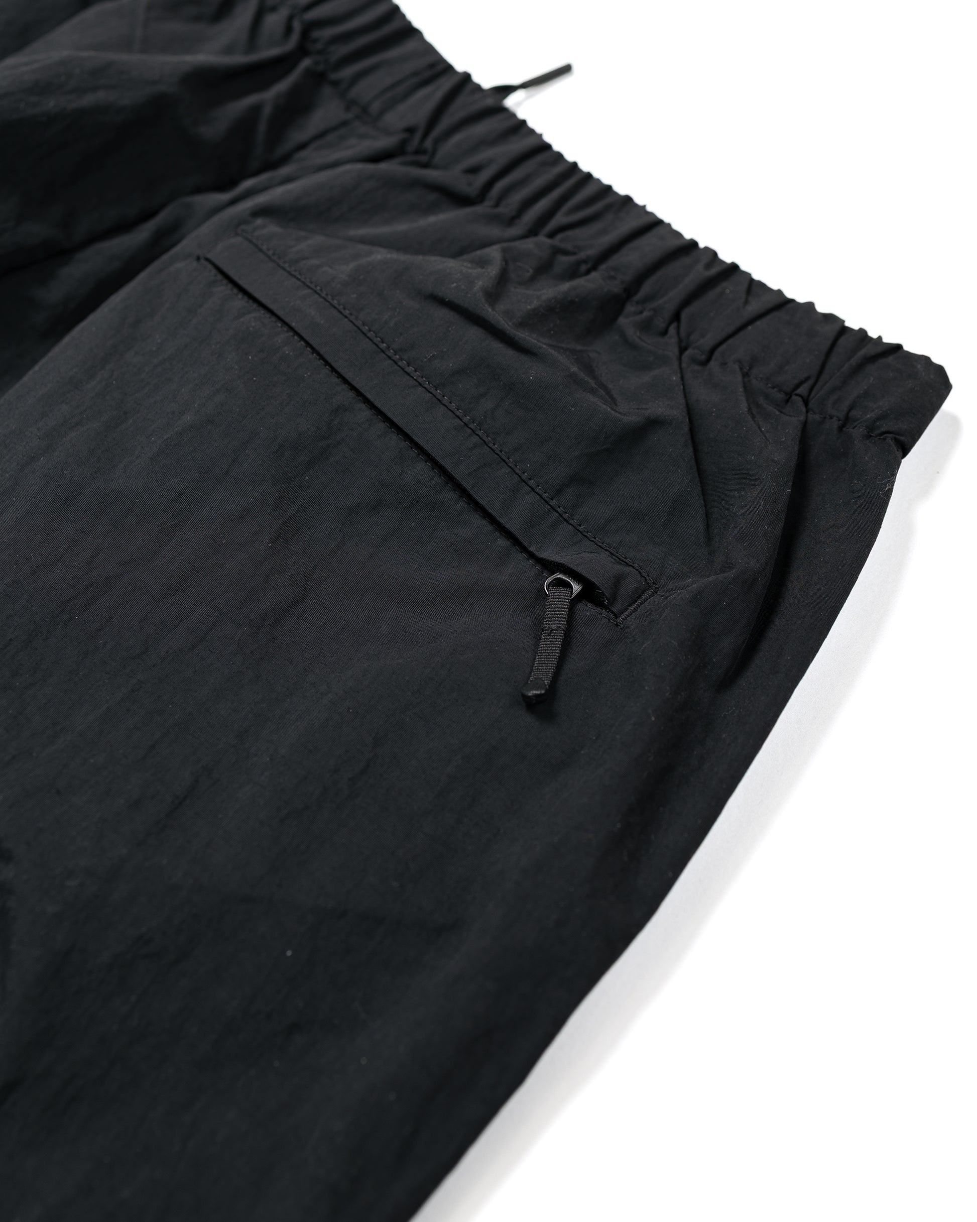 lost & found Goldwin Goldwin Nylon Shorts Black