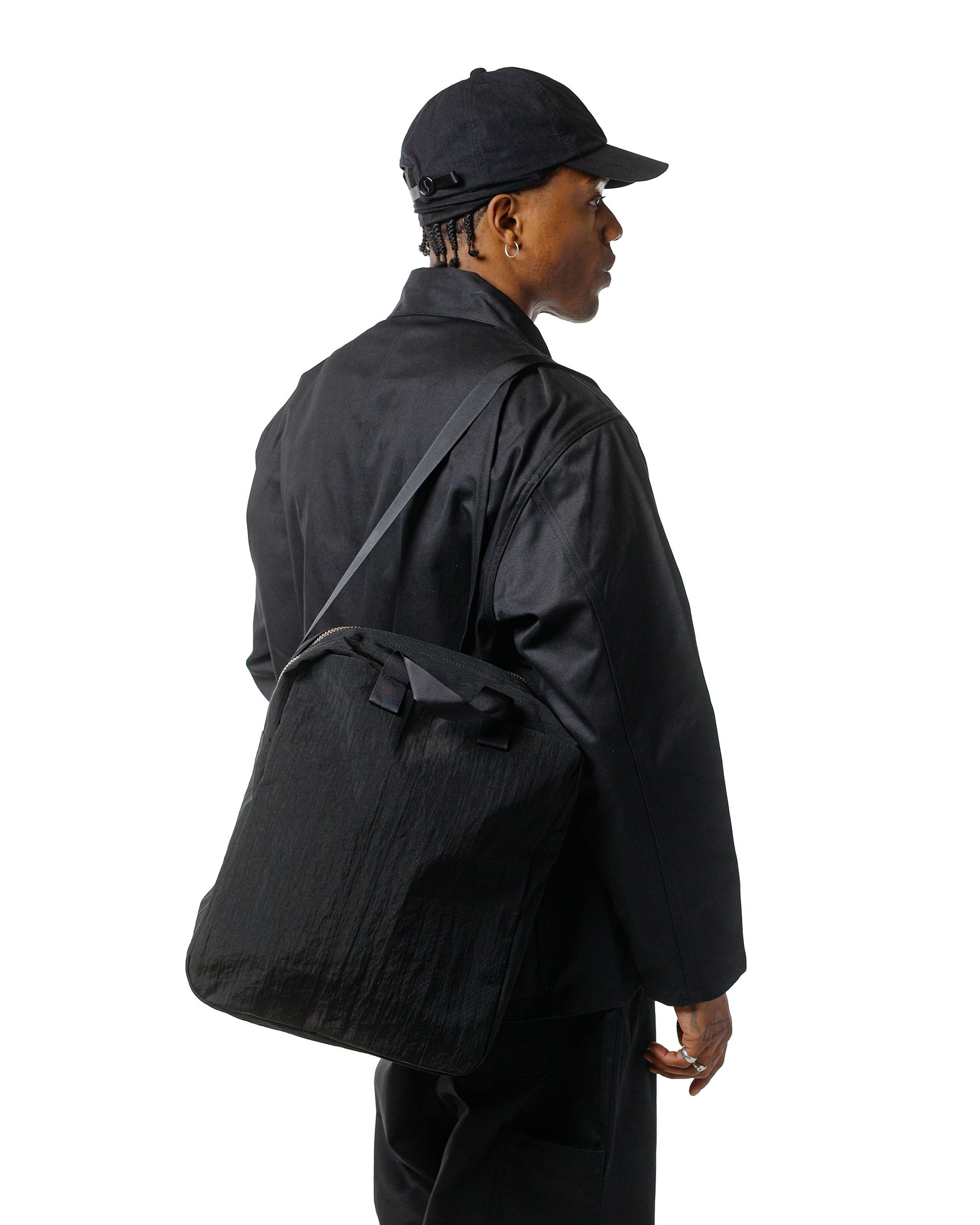 lost & found MAN-TLE MAN-TLE R0B0 'Zip Tote' Black Nylon