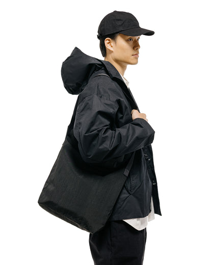 MAN-TLE R0B1 'Multi Handle Tote' Black Nylon