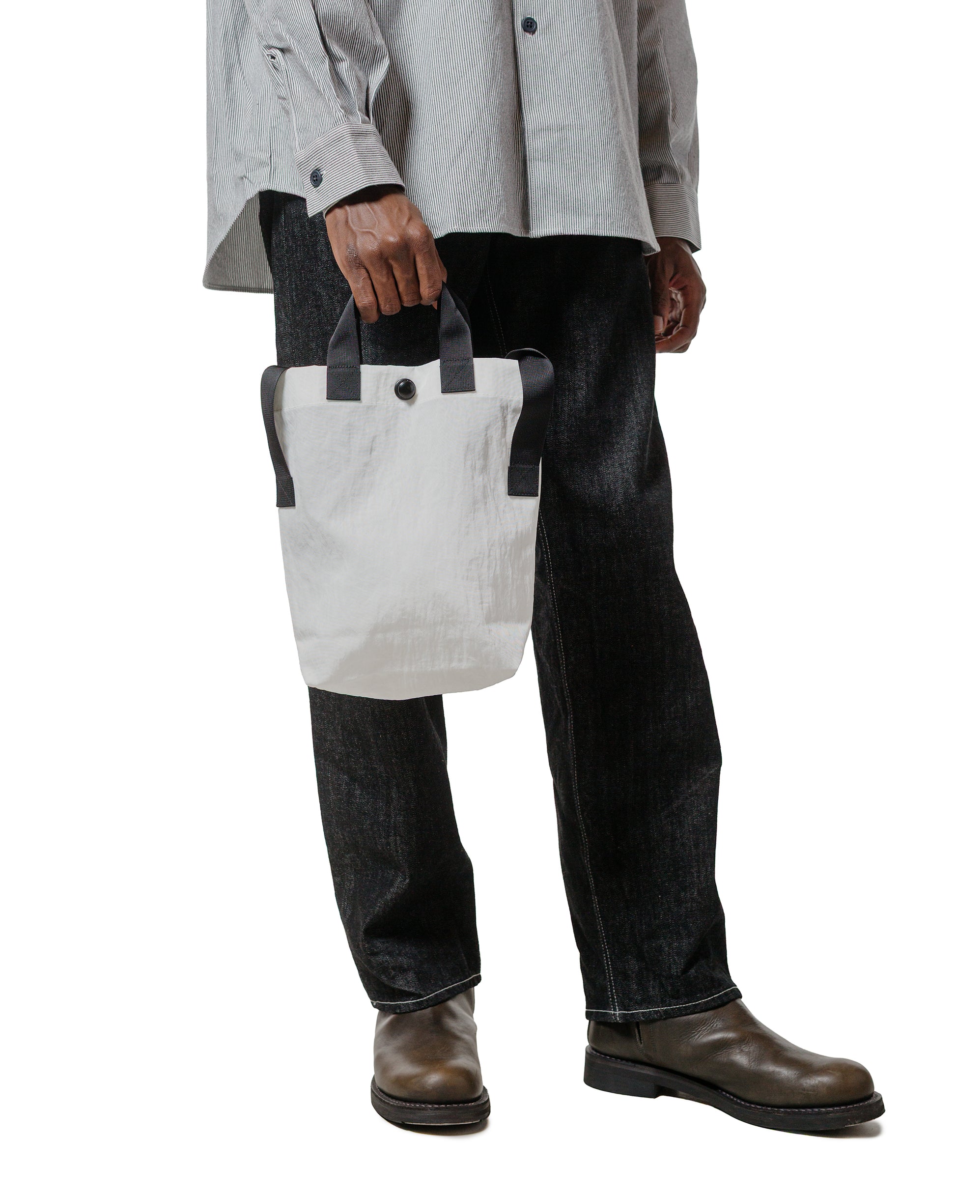 lost & found MAN-TLE MAN-TLE R19 Bag-4 Mini Tote White Nylon