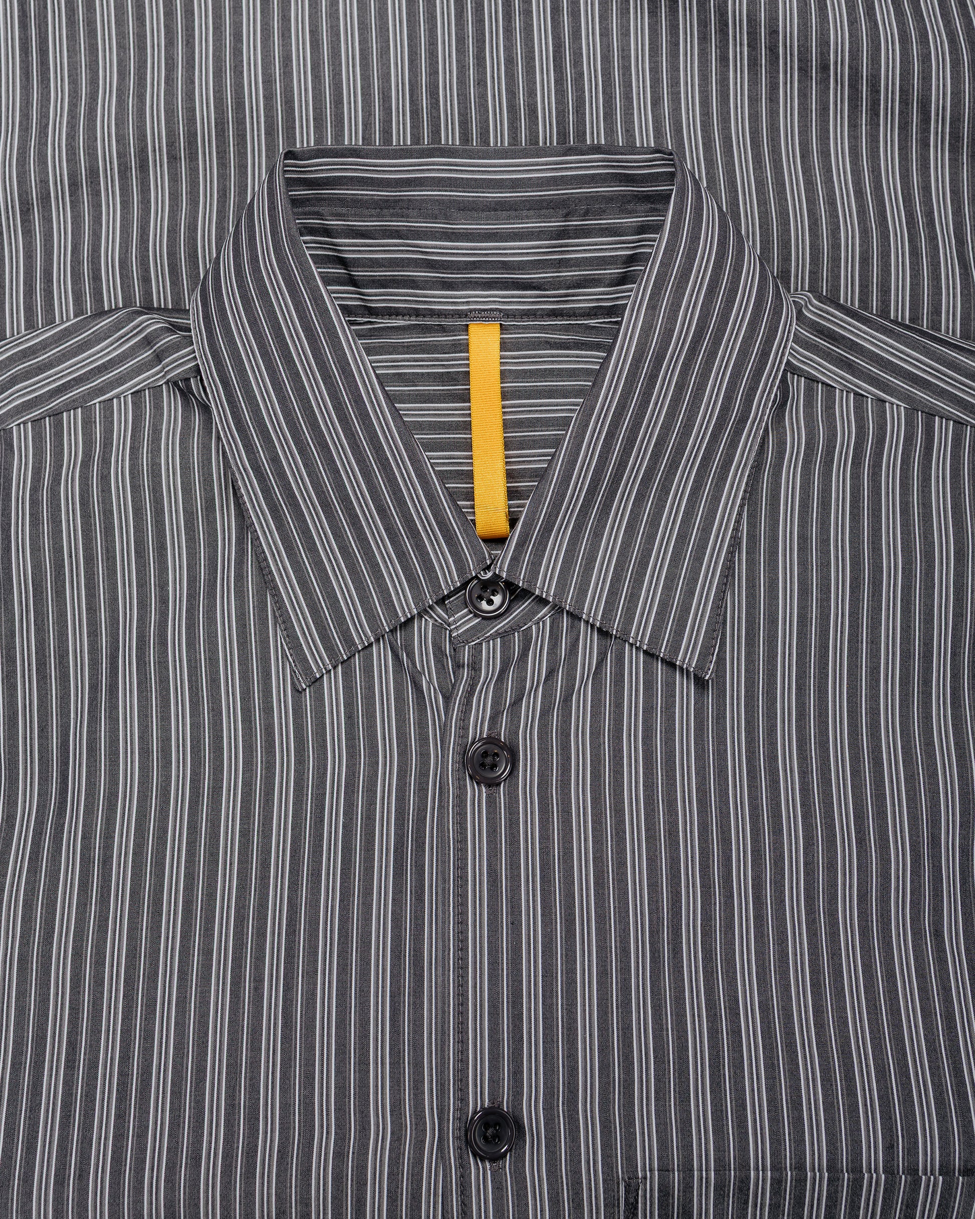lost & found MAN-TLE MAN-TLE R20S4 'OD Shirt' Monotone Plot