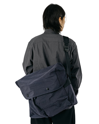 MAN-TLE R21G2 Snap Messenger Monitor Nylon