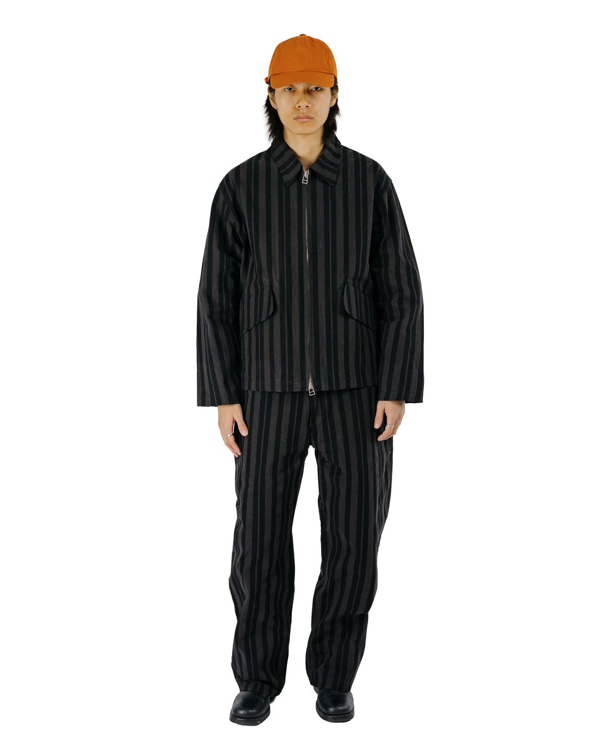 MAN-TLE R21Y6 Patch Pants Black Impact Wool