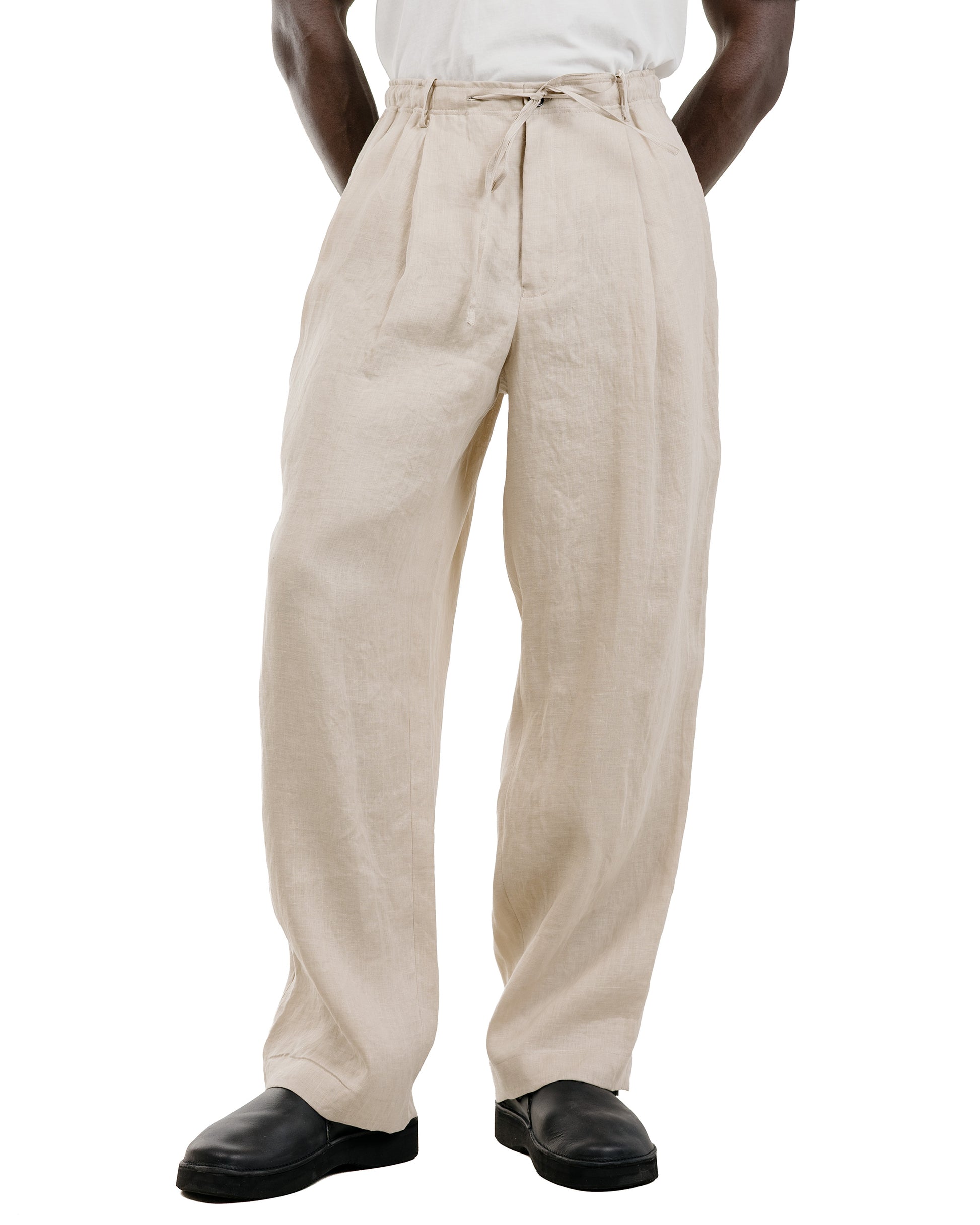 lost & found MARKAWARE MARKAWARE Double Pleated Easy Trousers Hemp Shirting Taupe