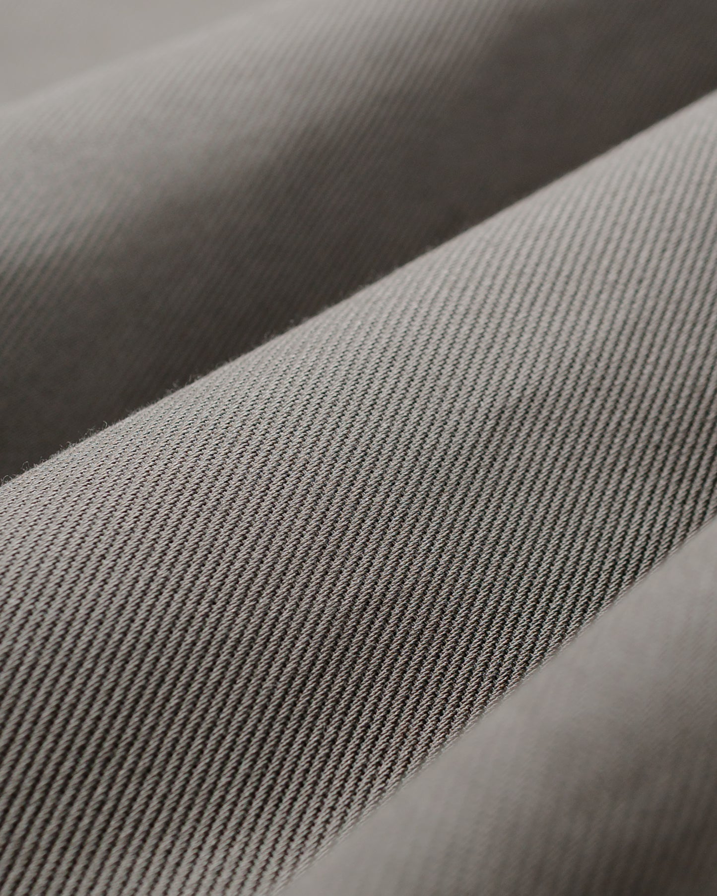 lost & found MARKAWARE MARKAWARE Double Pleated Easy Trousers Organic Cotton Survival Cloth Gray