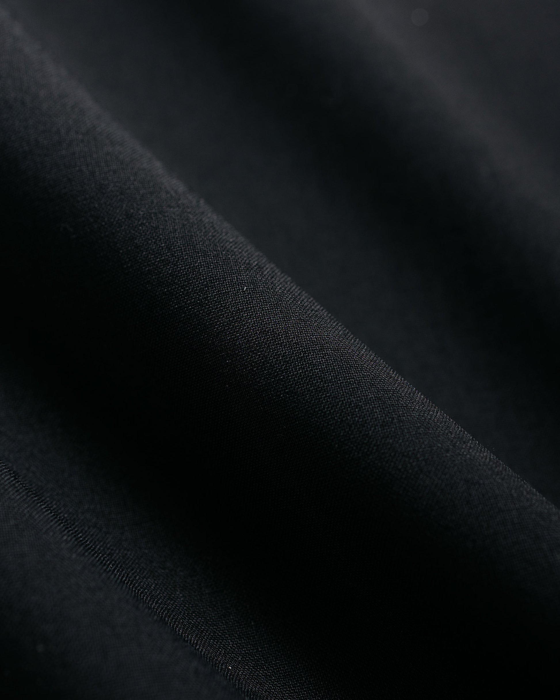 lost & found MARKAWARE MARKAWARE Triple Pleated Easy Trousers Organic Wool 2/80 Tropical Black