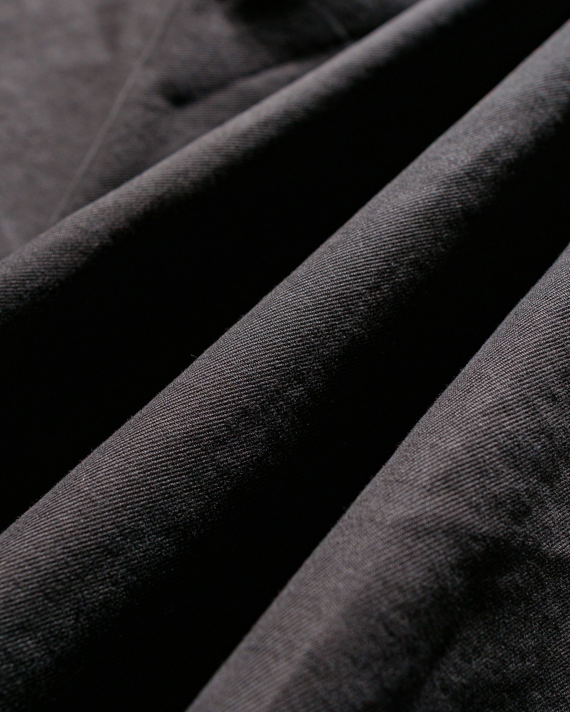 lost & found Margaret Howell MHL Raglan Jacket Plain Cotton Drill Ebony