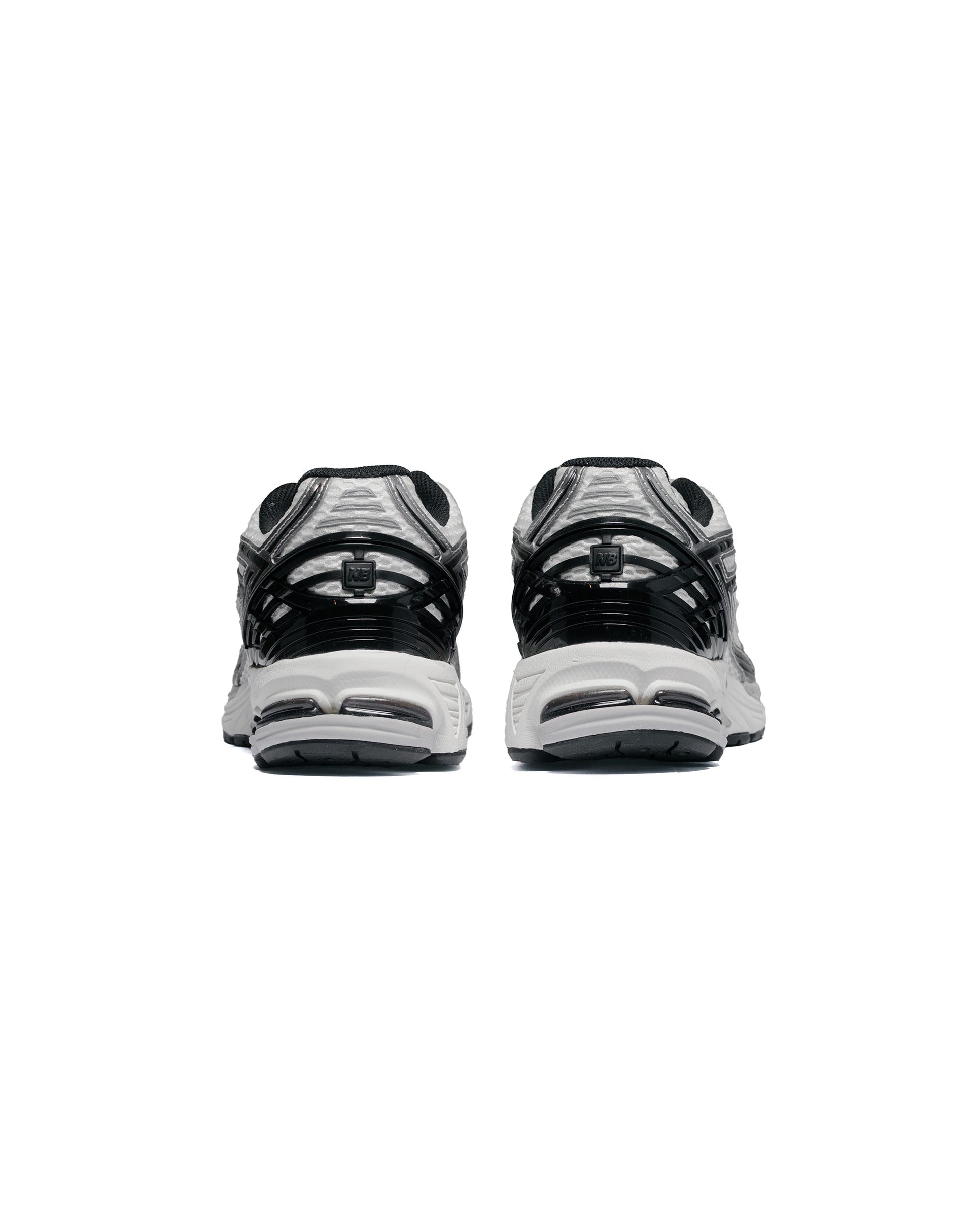 lost & found New Balance New Balance M1906RER Silver Metallic/Black/Sea Salt