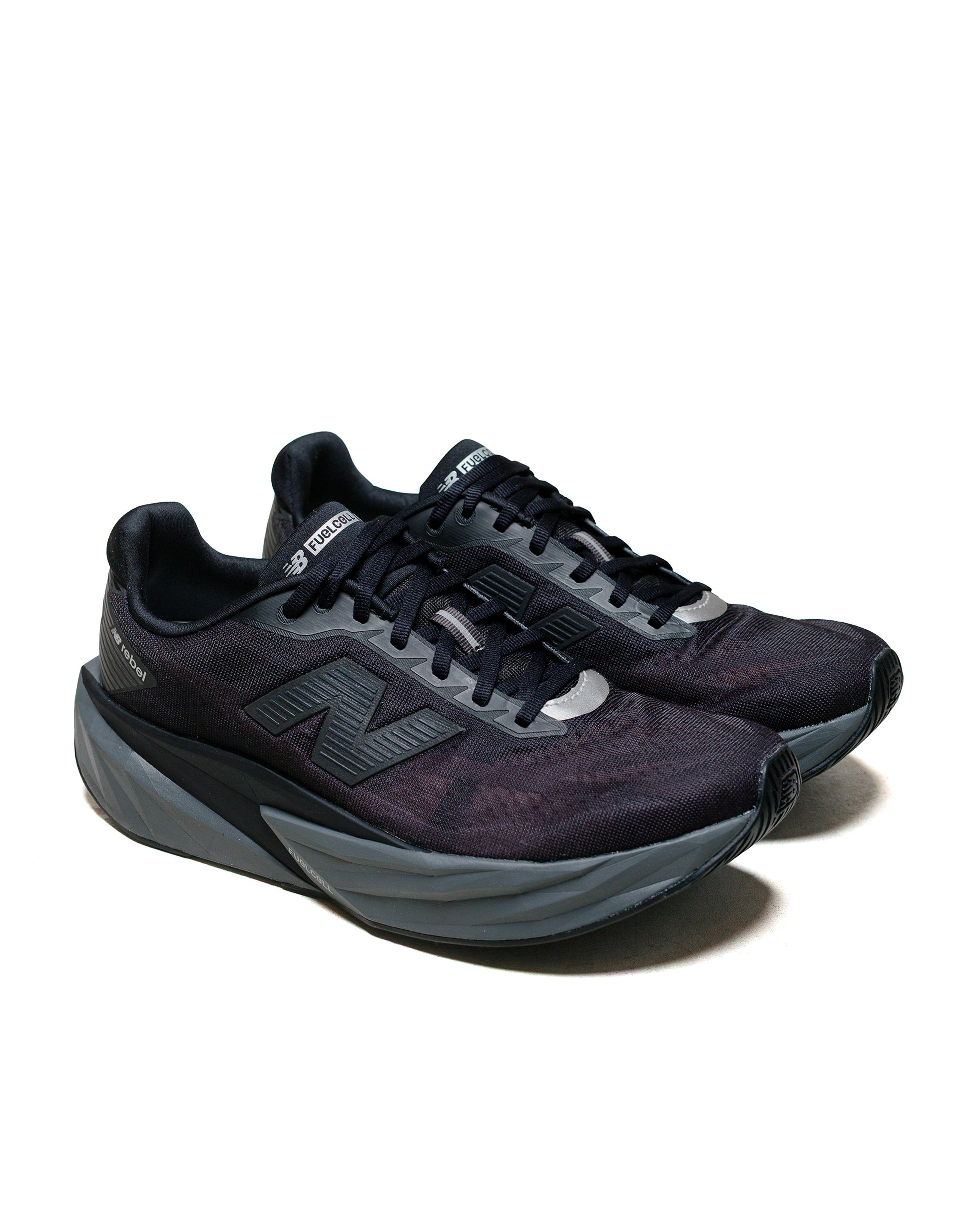 lost & found New Balance New Balance MFCXLC5 FuelCell Rebel v5 Black/Grey