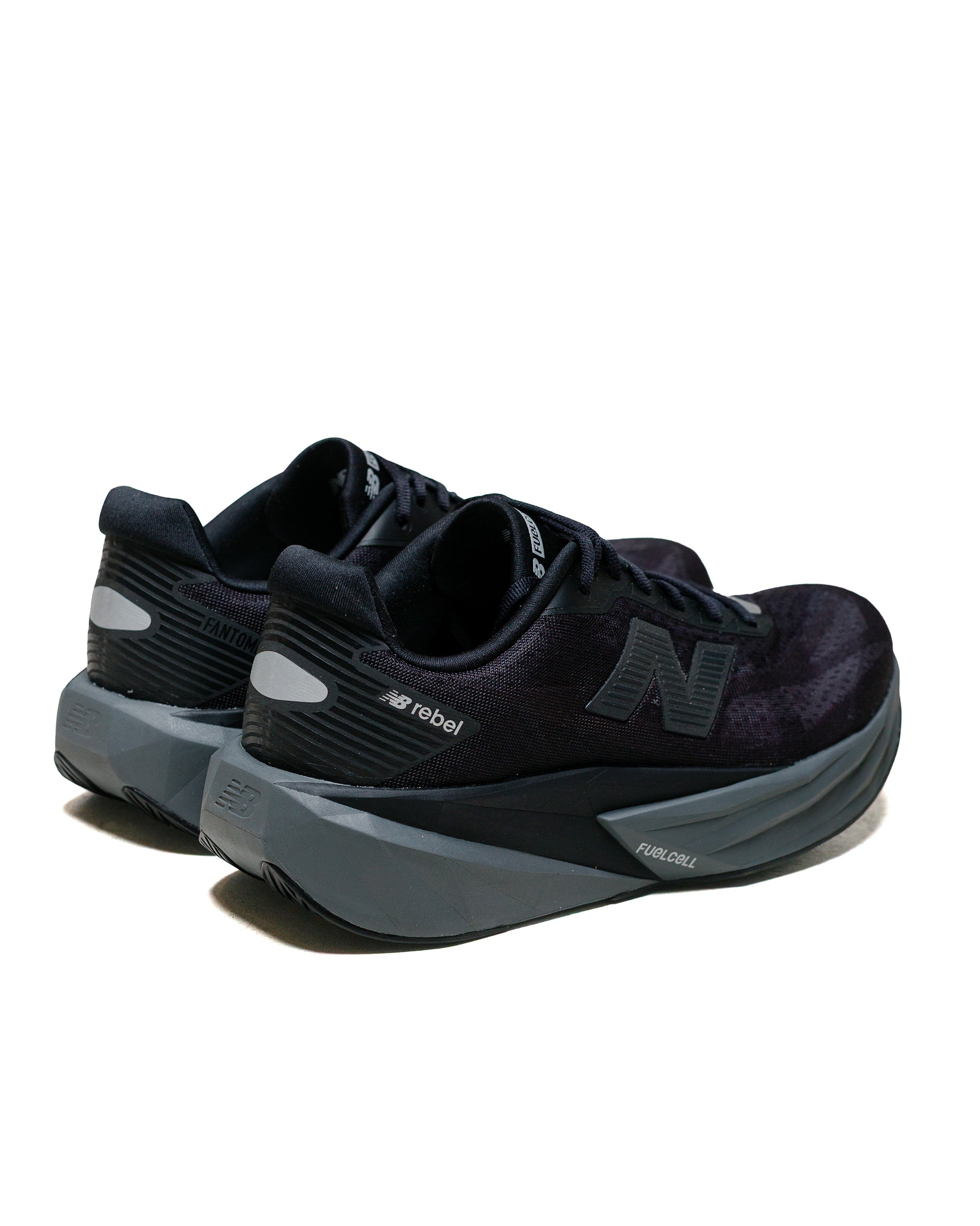 lost & found New Balance New Balance MFCXLC5 FuelCell Rebel v5 Black/Grey
