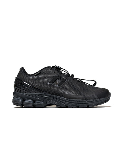 lost & found New Balance New Balance U190631U Black/Alkaline Green