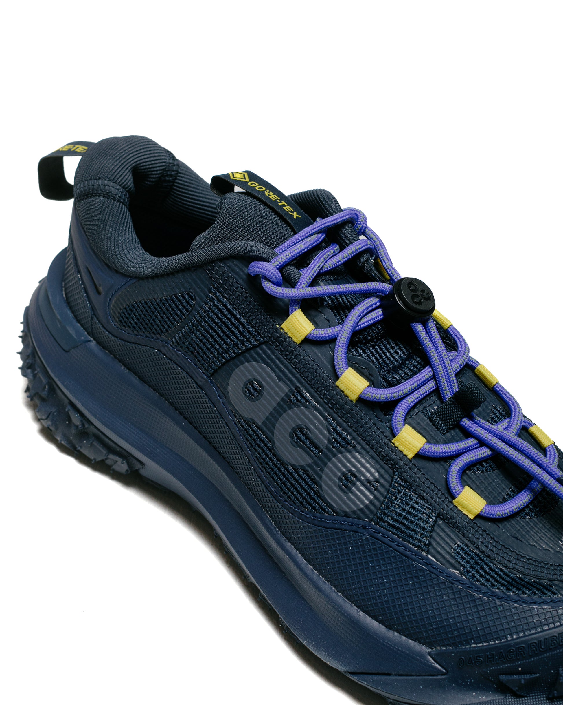 lost & found Nike Nike ACG Mountain Fly 2 Low GORE-TEX Dark Obsidian