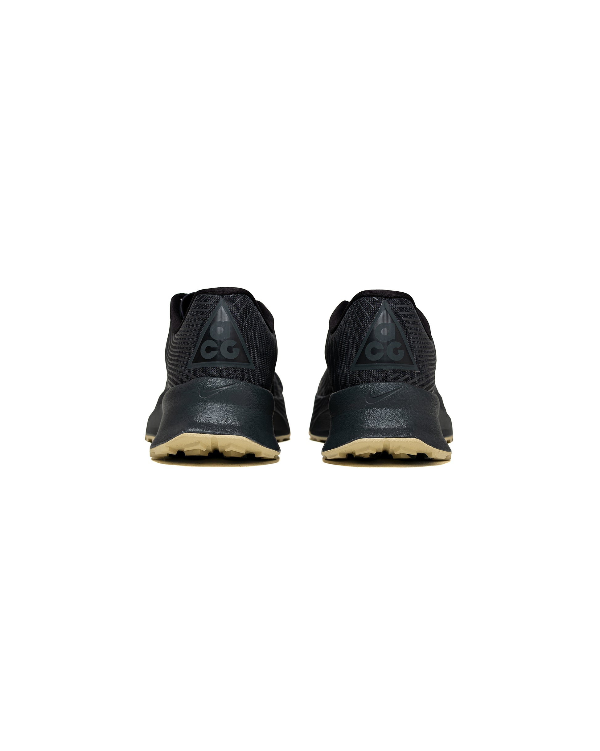 lost & found Nike Nike ACG Ultrafly Trail SP Black/Dark Smoke Grey