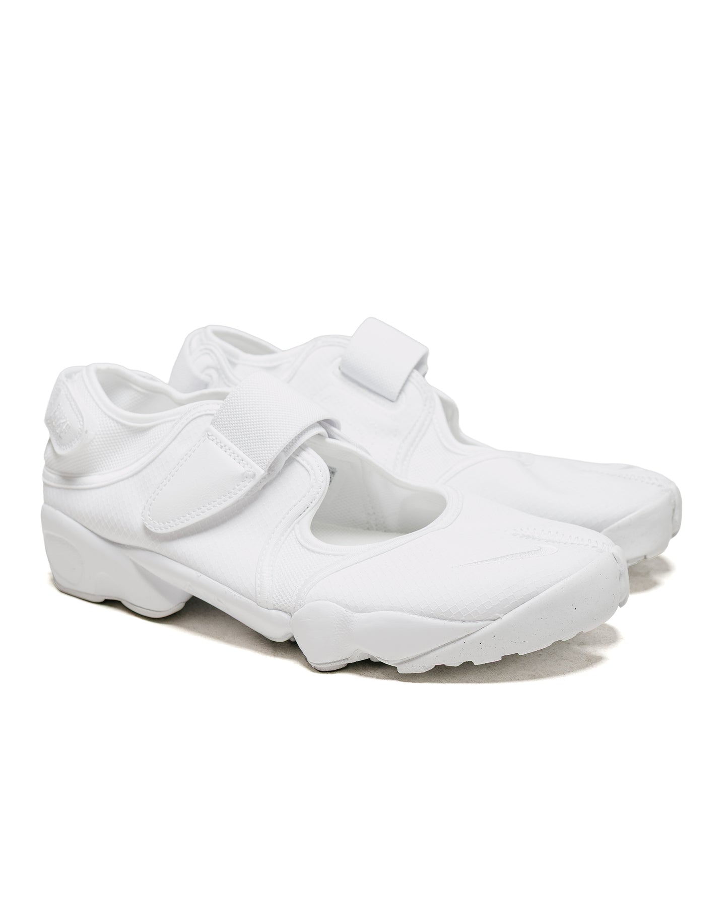 lost & found Nike Nike Air Rift Breathe Triple White