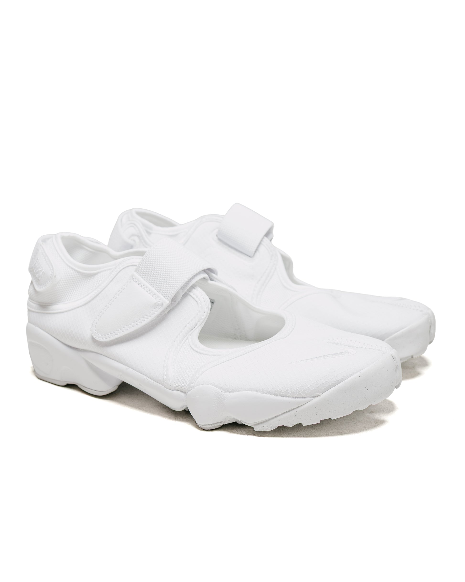 lost & found Nike Nike Air Rift Breathe Triple White