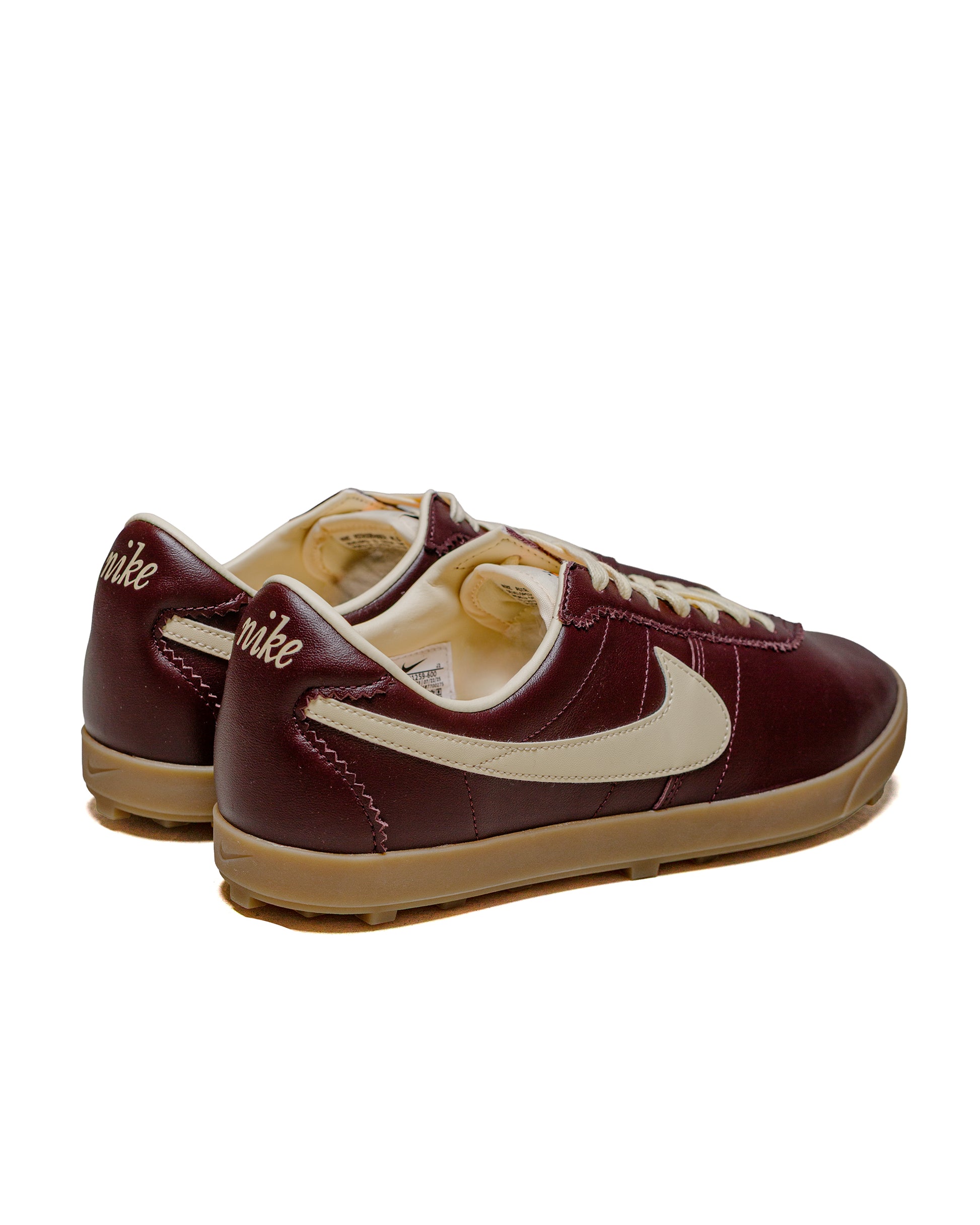 lost & found Nike Nike Astrograbber QS Burgundy Crush/Black Muslin-Sail