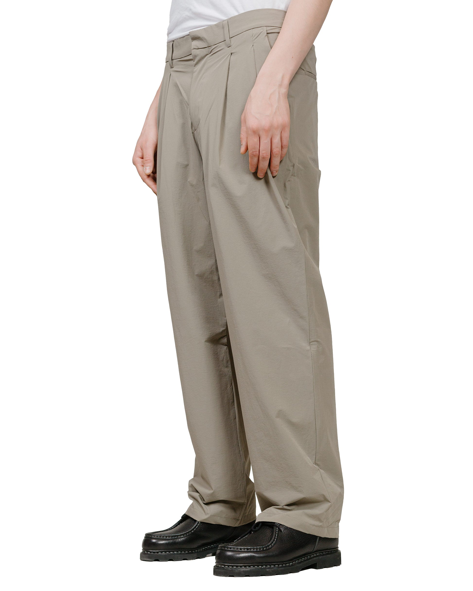 lost & found Norse Projects Norse Projects Benn Travel Light Pants Concrete Grey
