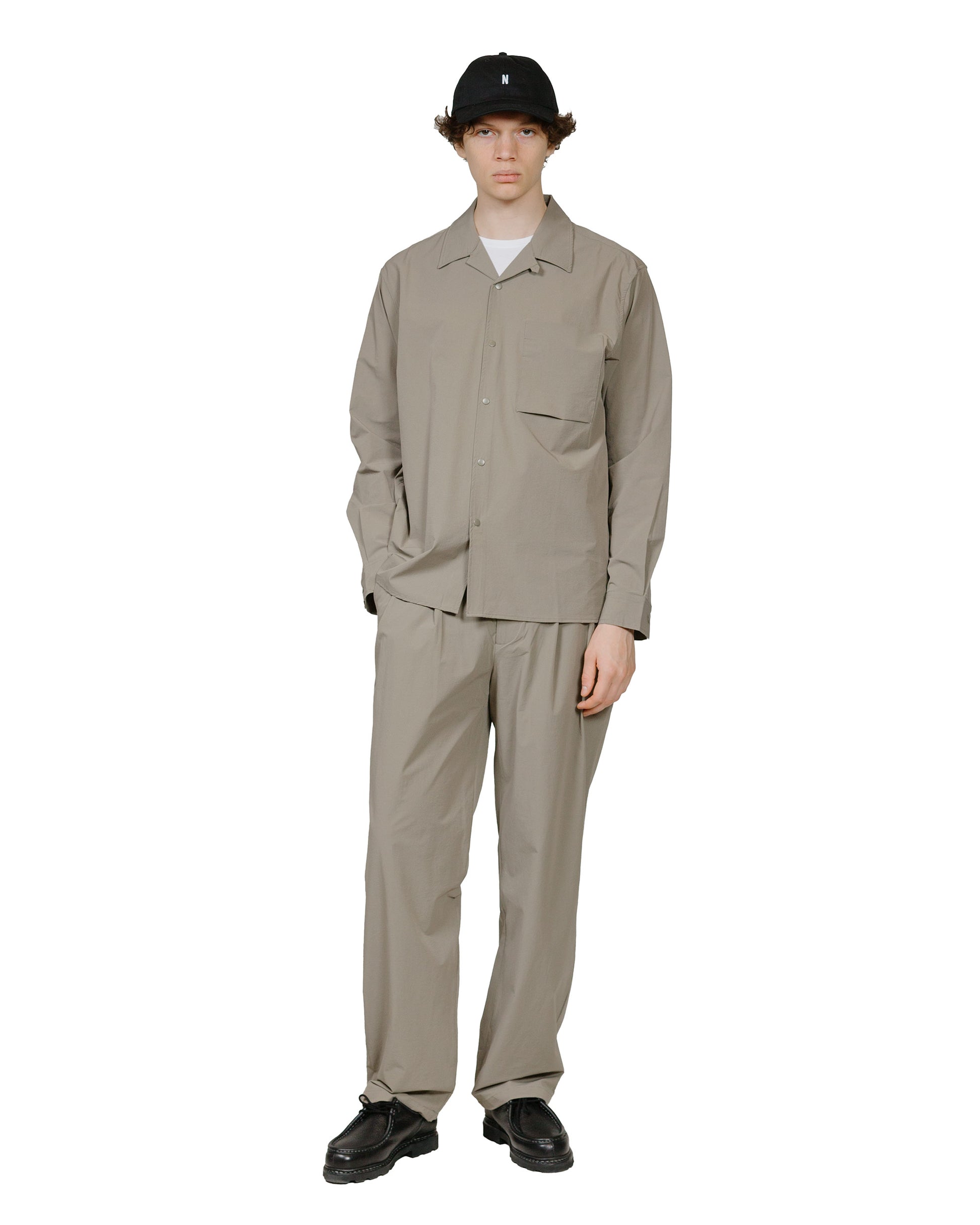 lost & found Norse Projects Norse Projects Benn Travel Light Pants Concrete Grey