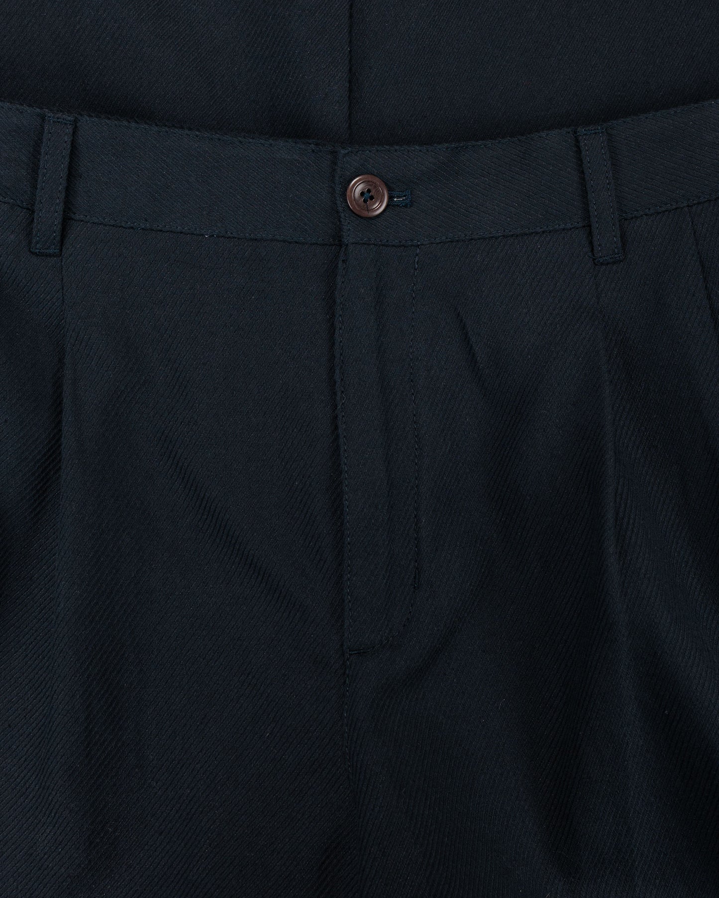 lost & found Norse Projects Norse Projects Hestur Relaxed Cotton Linen Twill Pleated Trouser Dark Navy