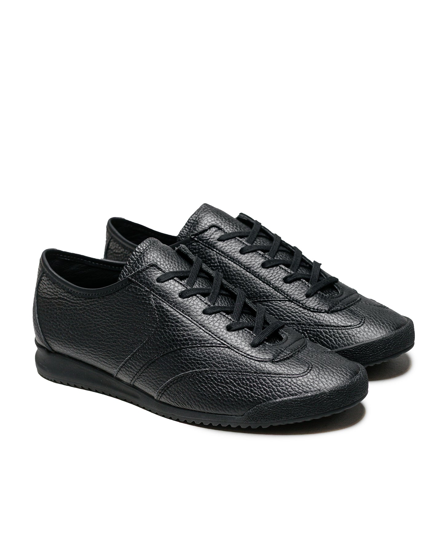 lost & found Reproduction of Found Reproduction of Found Lady White Co. Trainer Black