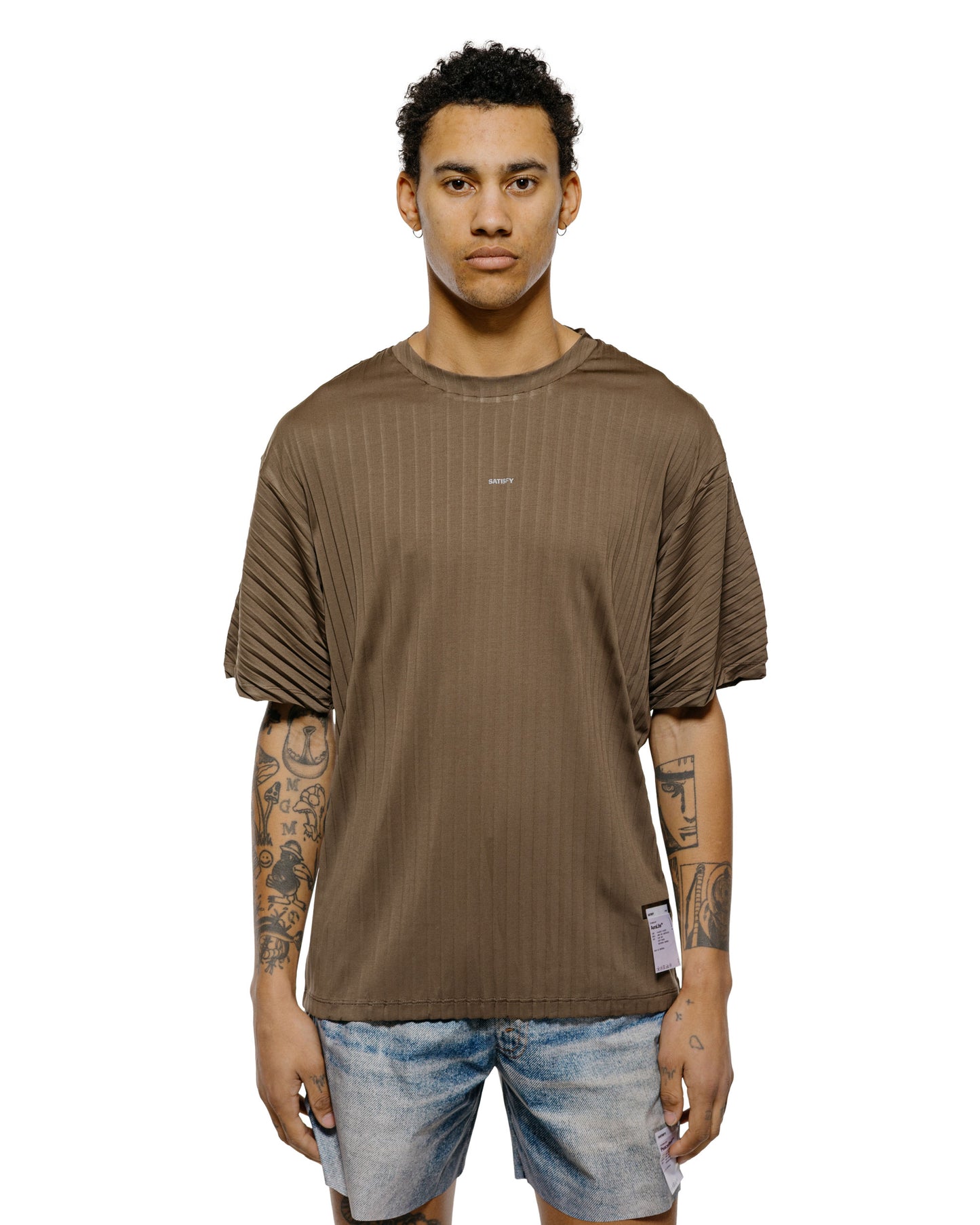 lost & found SATISFY SATISFY AuraLite Pleated T-Shirt Olive SA