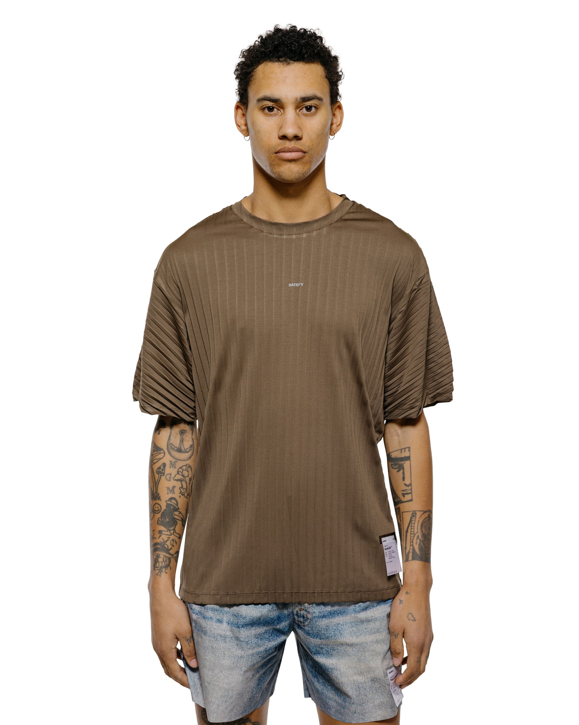 lost & found SATISFY SATISFY AuraLite Pleated T-Shirt Olive SA
