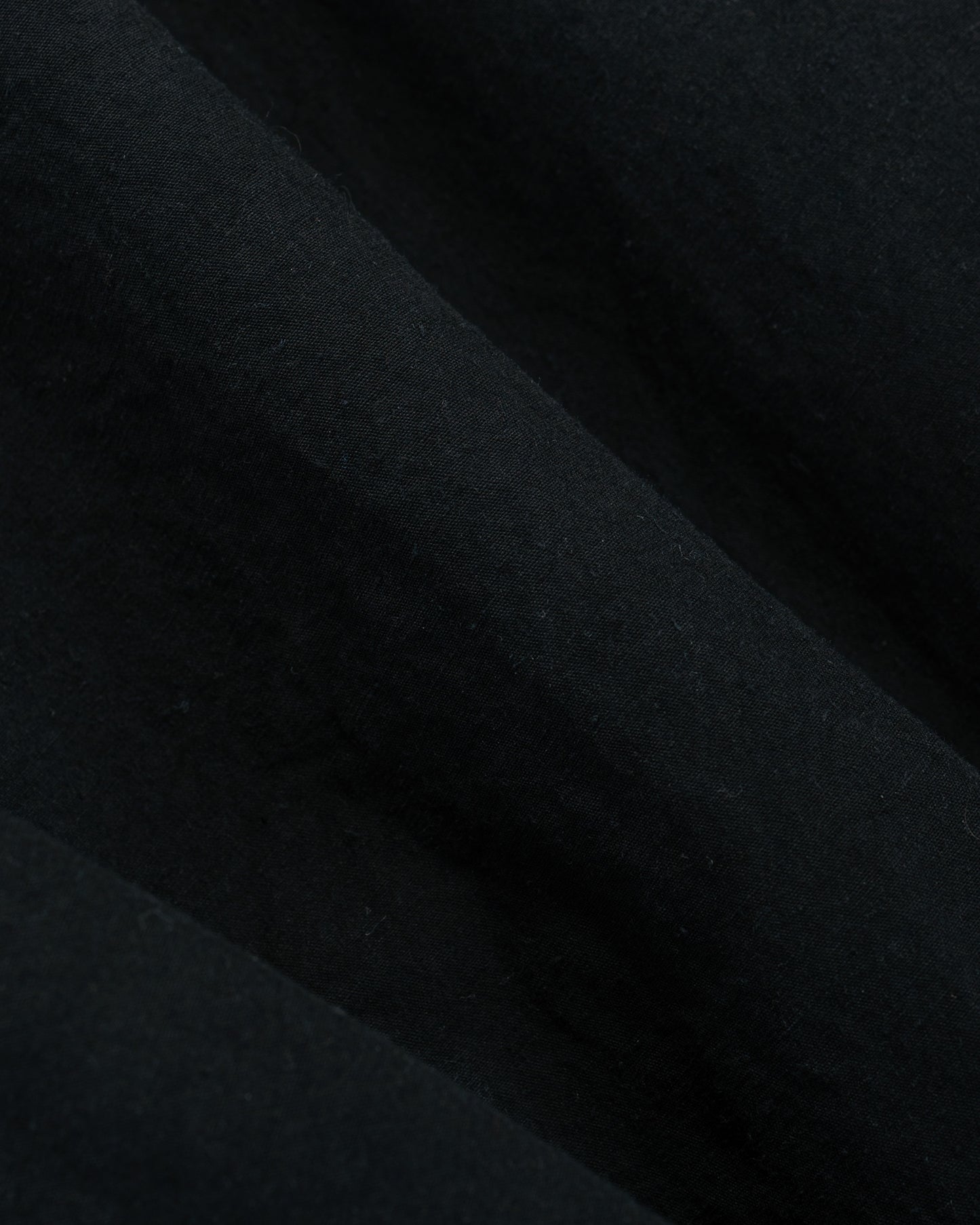 lost & found Sage de Cret Sage de Cret CO/HEMP High Density Single Pleated Peg Top Pants Black
