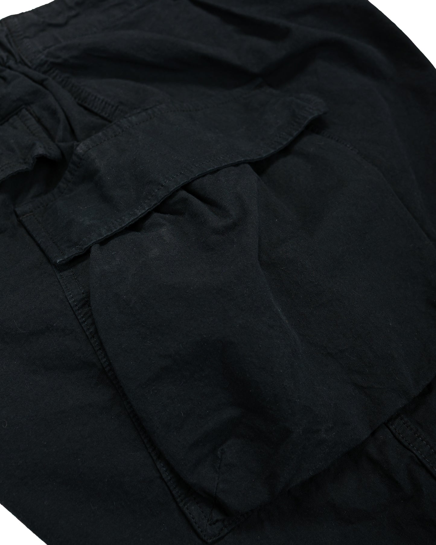 lost & found Sage de Cret Sage de Cret CO/HEMP High Density Single Pleated Peg Top Pants Black