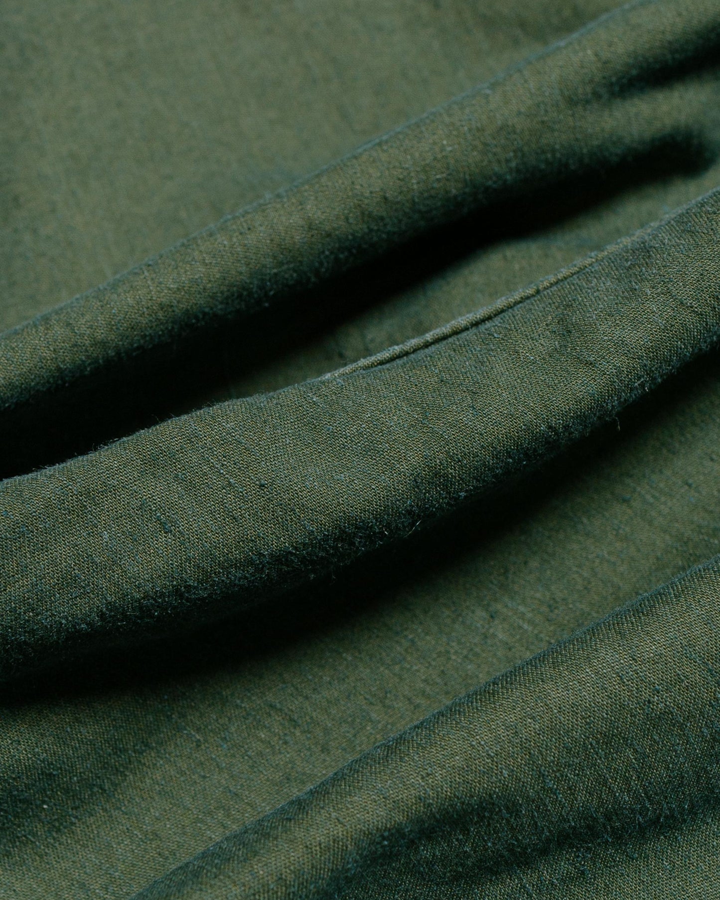 lost & found Sage de Cret Sage de Cret Cotton/Linen Back Satin Pegtop Military Pants Olive