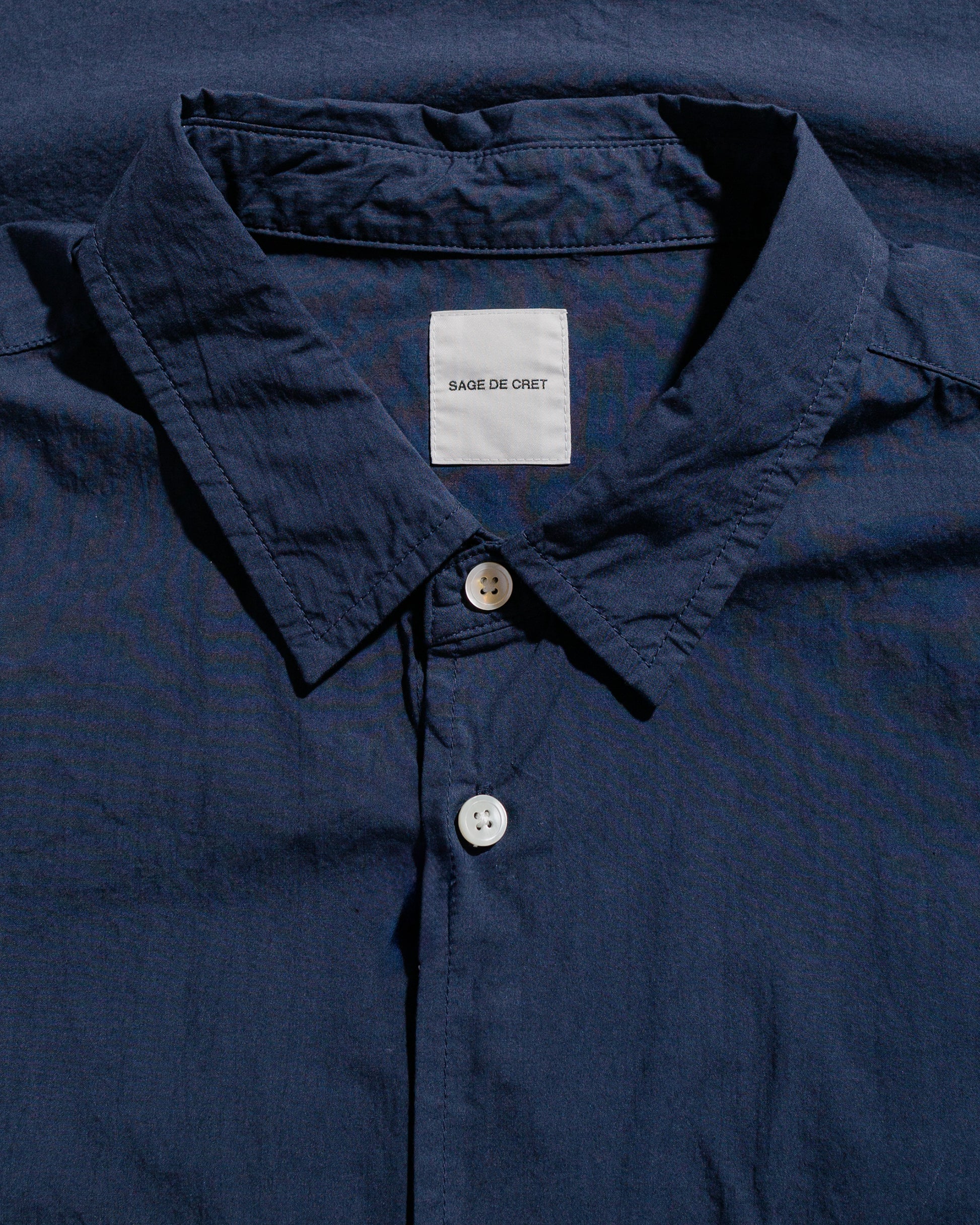 lost & found Sage de Cret Sage de Cret Organic Cotton Broadcloth Short Sleeve Regular Collar Shirt Navy