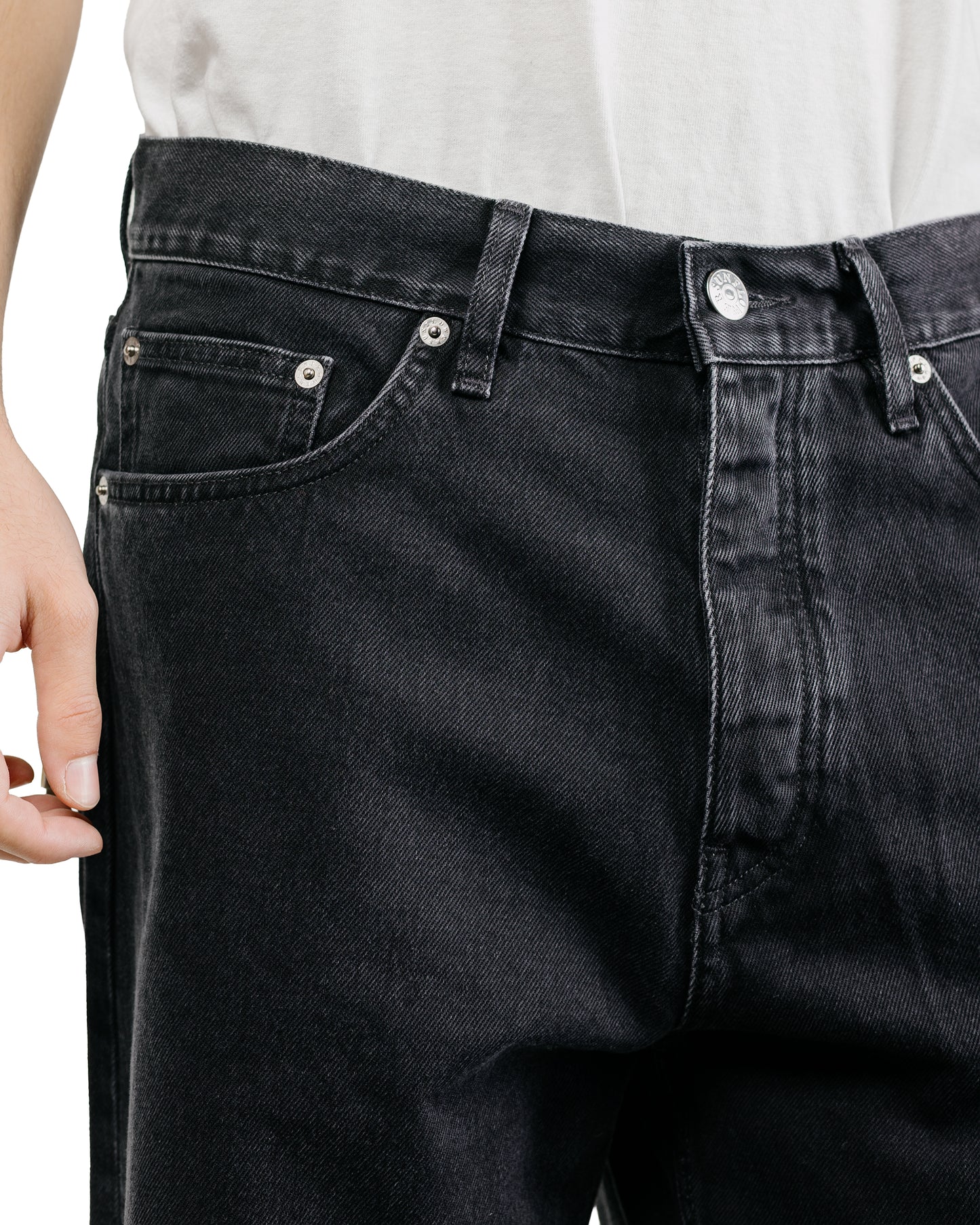 Sunflower Loose 708 Washed Black